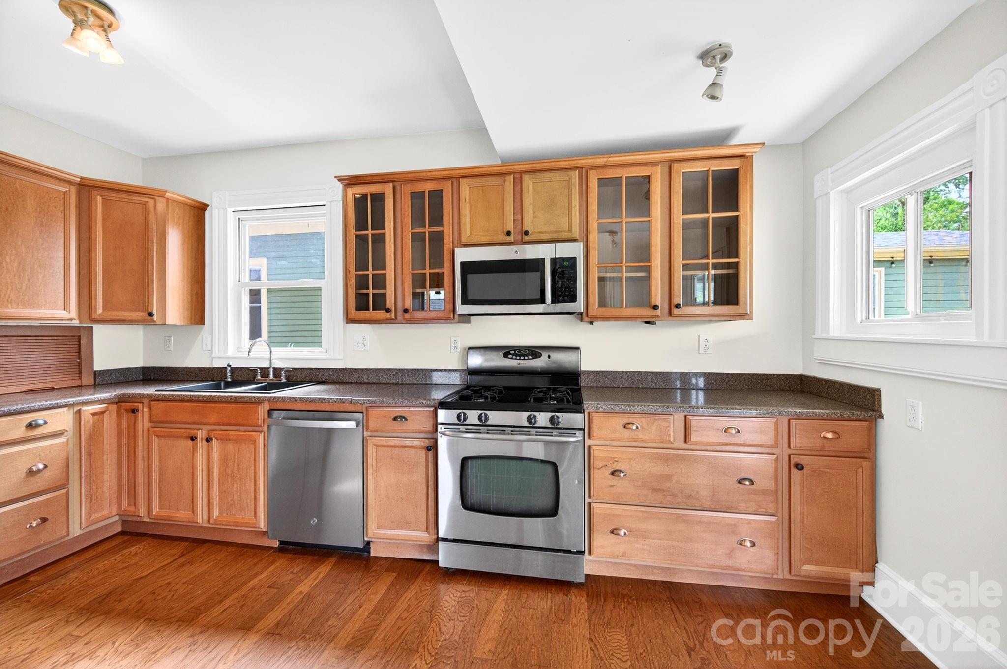 Lincoln Park - Residential