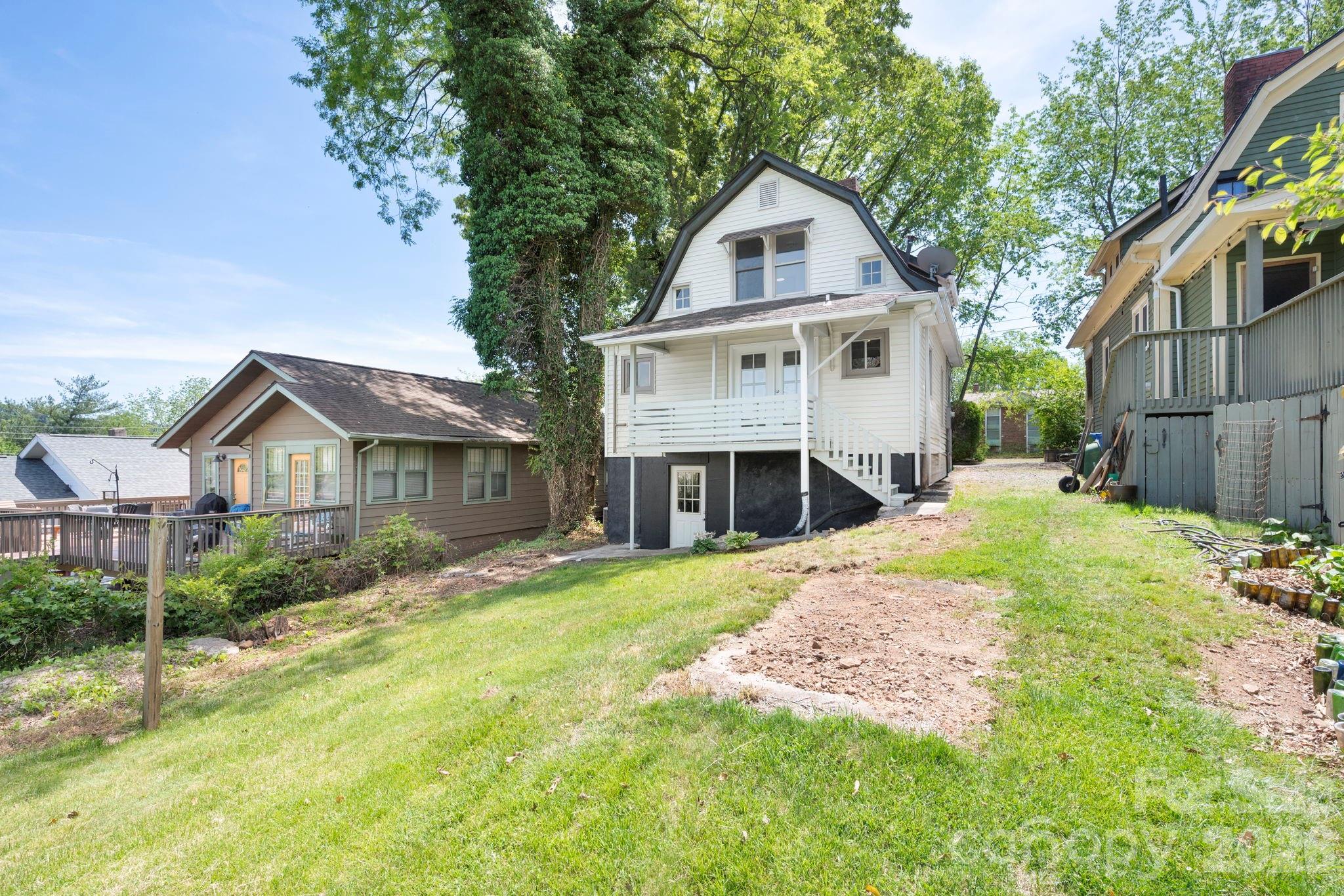 Lincoln Park - Residential