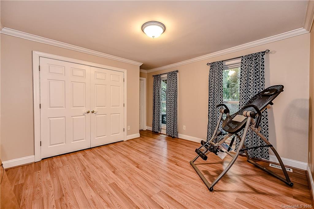 Tega Cay - Residential