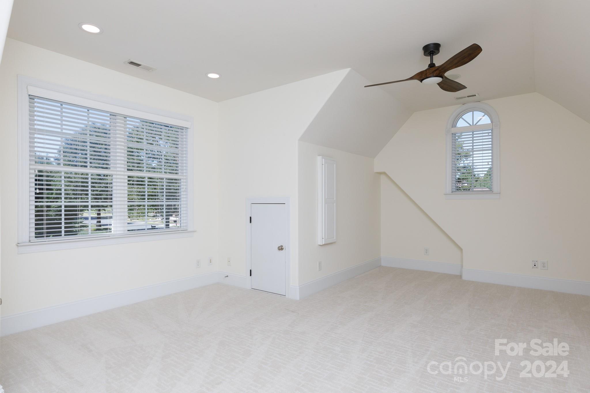 Laurel Creek - Residential