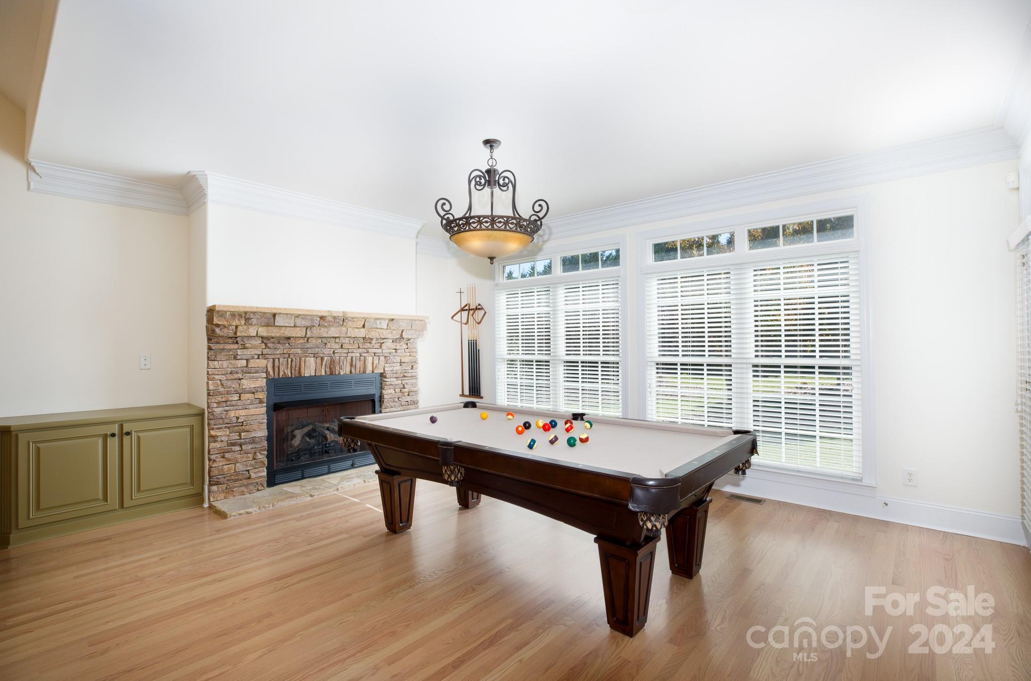 Laurel Creek - Residential