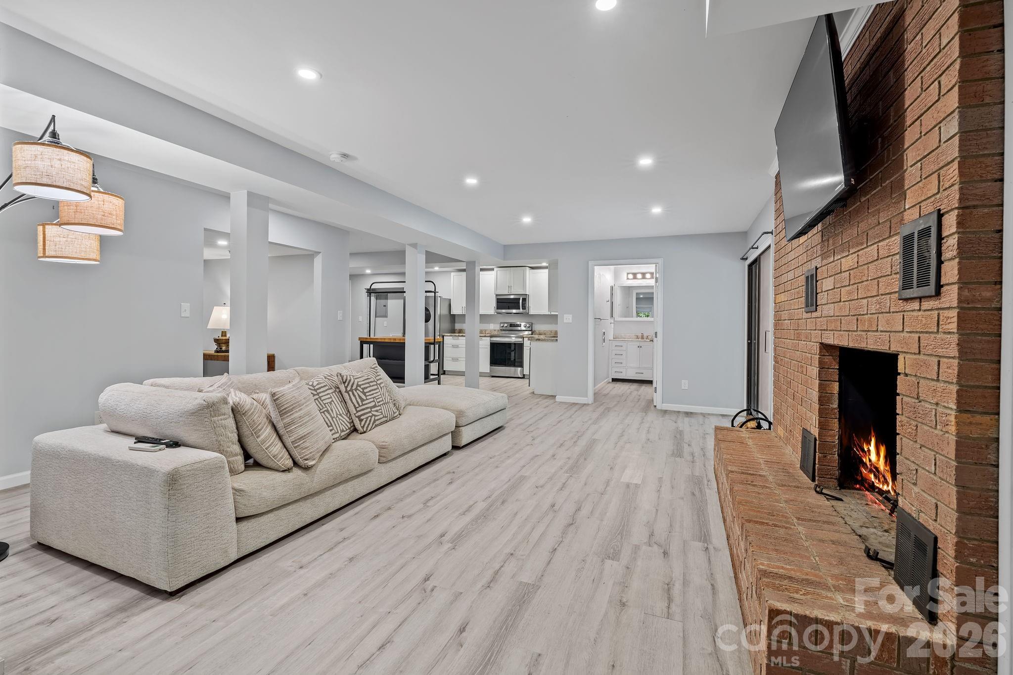 Challedon - Residential