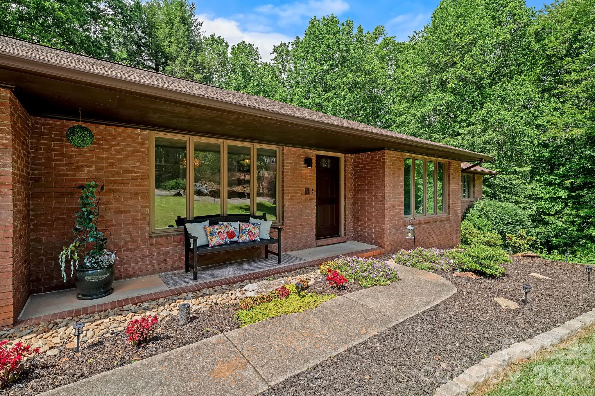Challedon - Residential