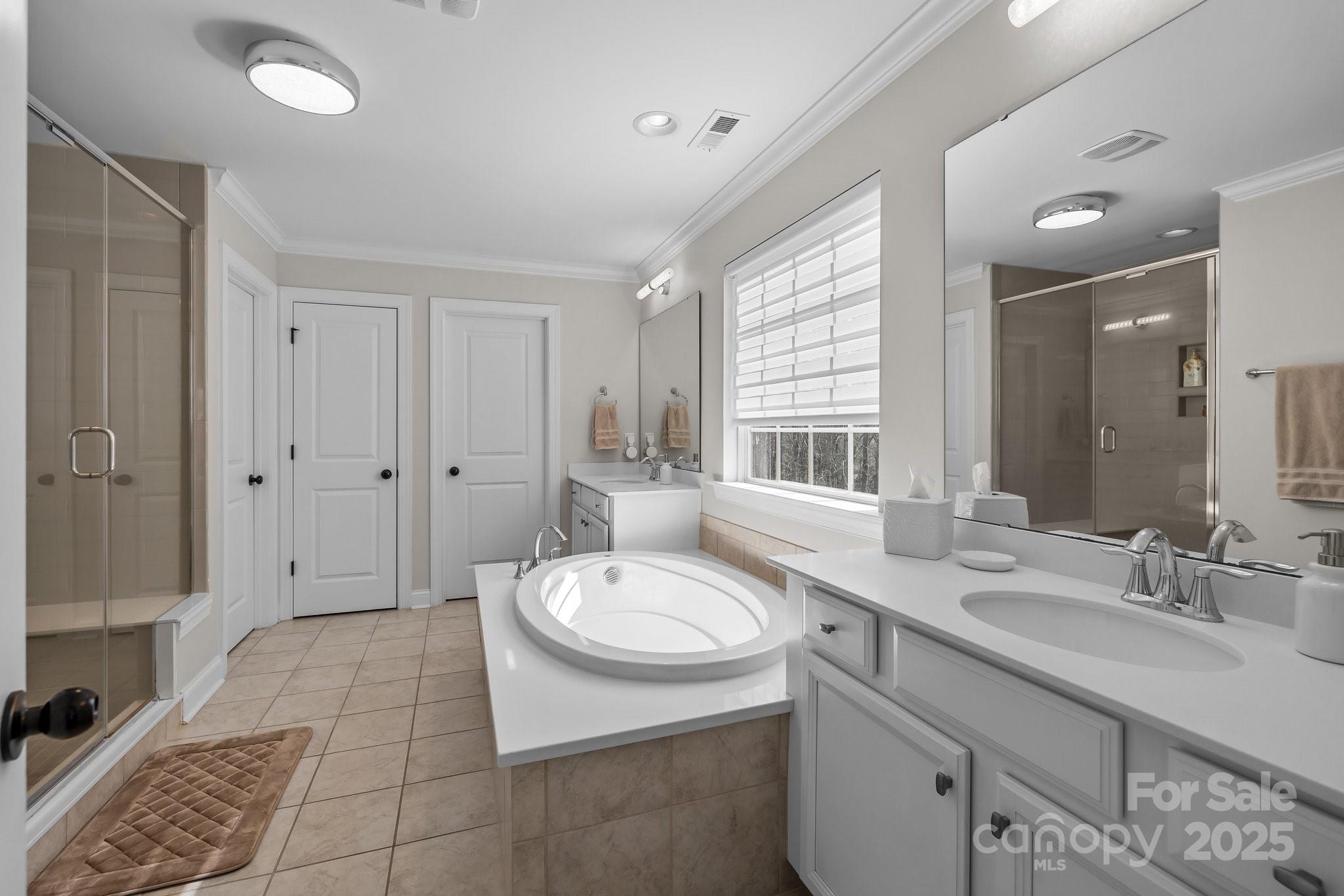 Oakland Pointe - Residential