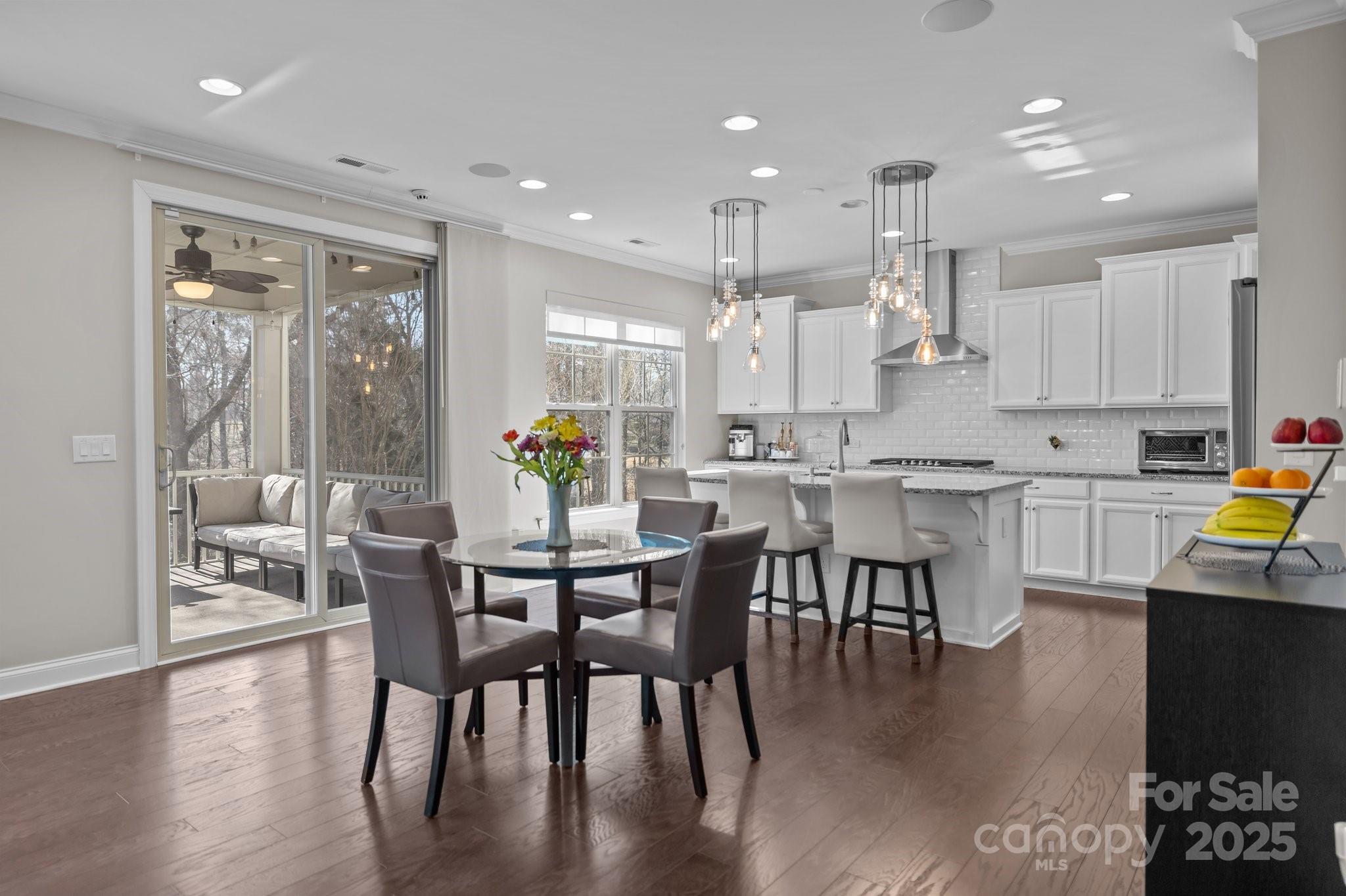 Oakland Pointe - Residential