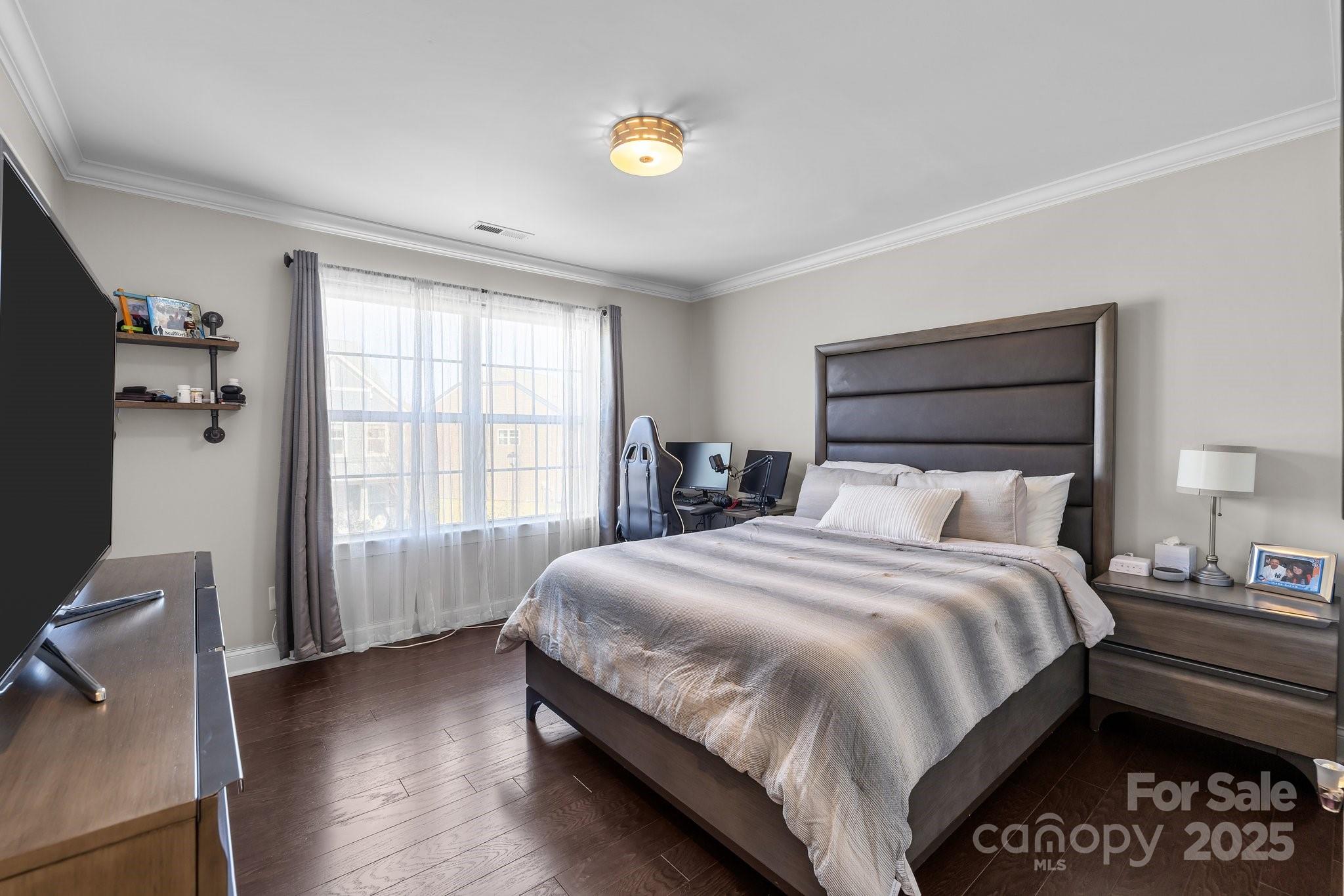 Oakland Pointe - Residential