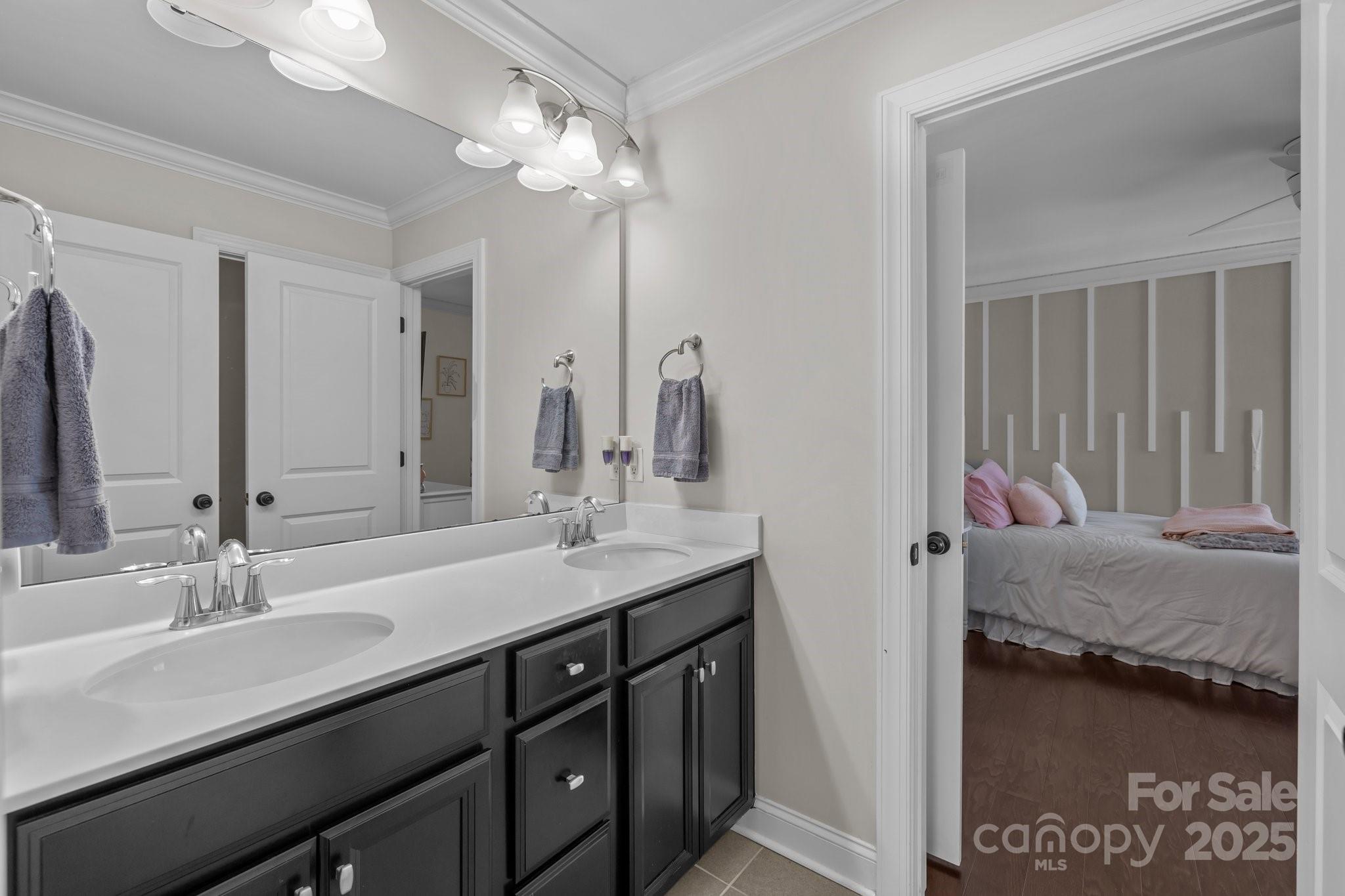 Oakland Pointe - Residential