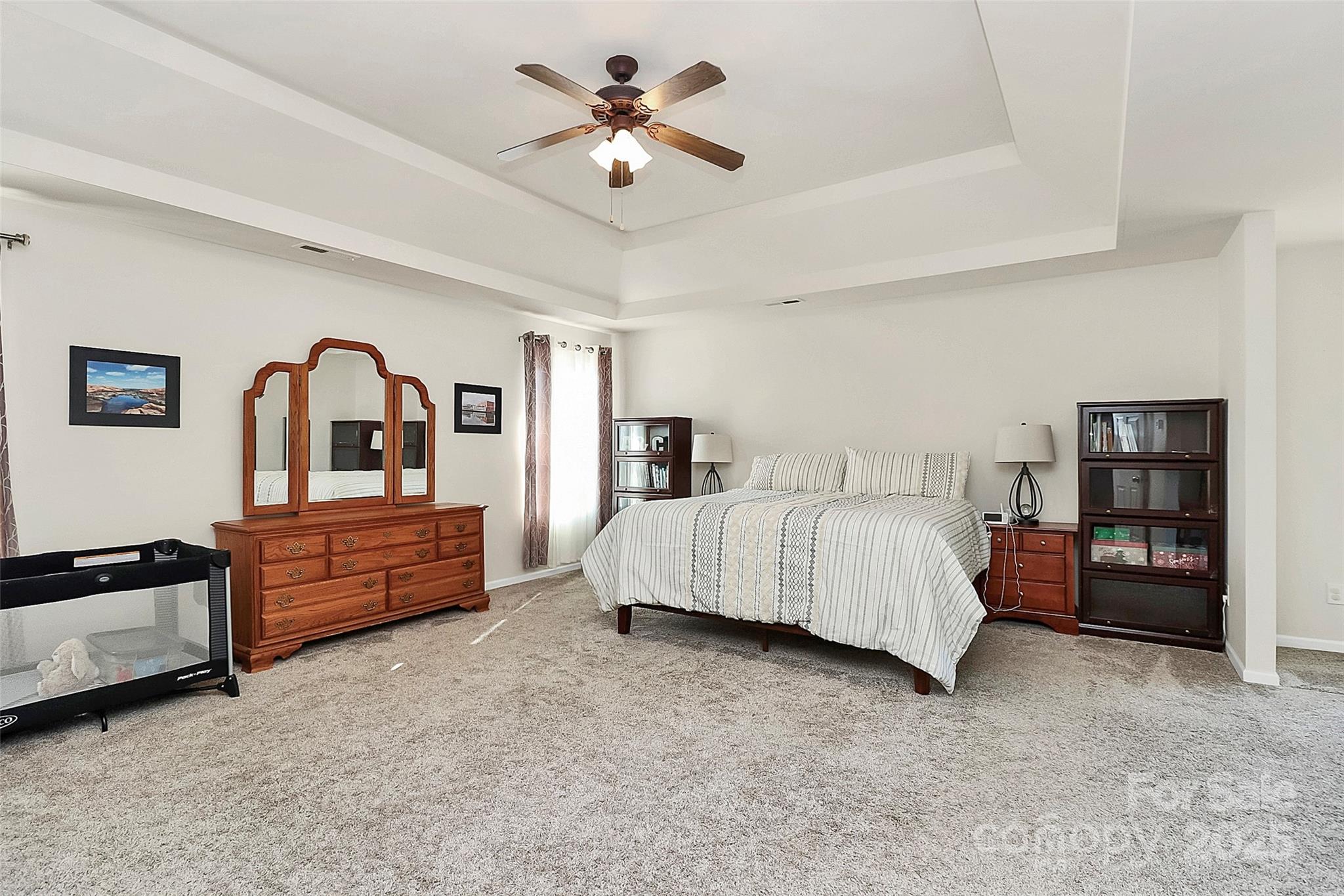 Sandy Pointe - Residential
