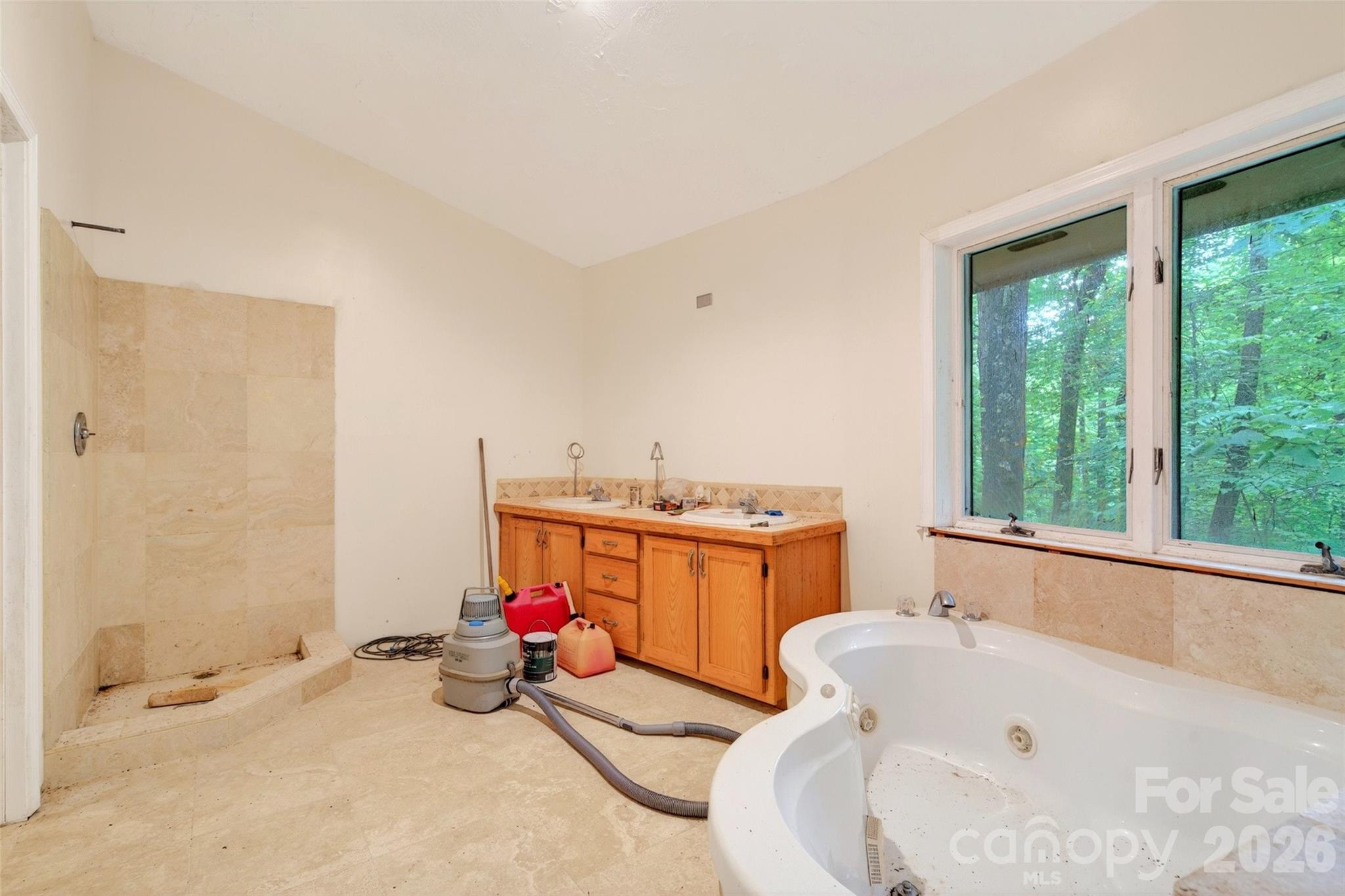 Gateway Mountain - Residential