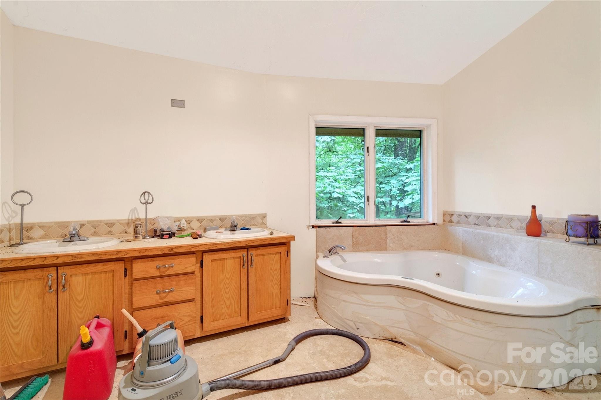 Gateway Mountain - Residential