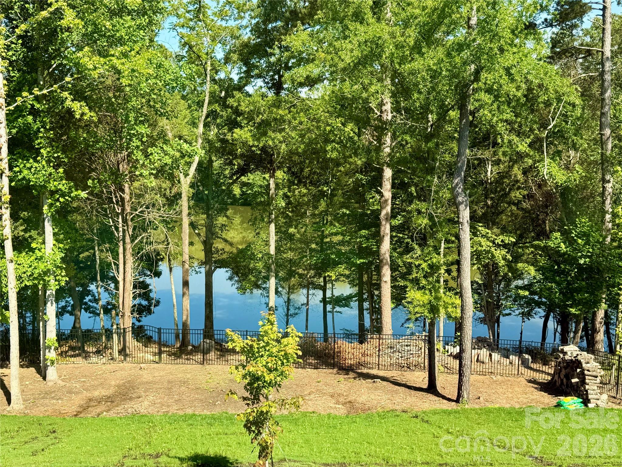 Falls Cove at Lake Norman - Residential