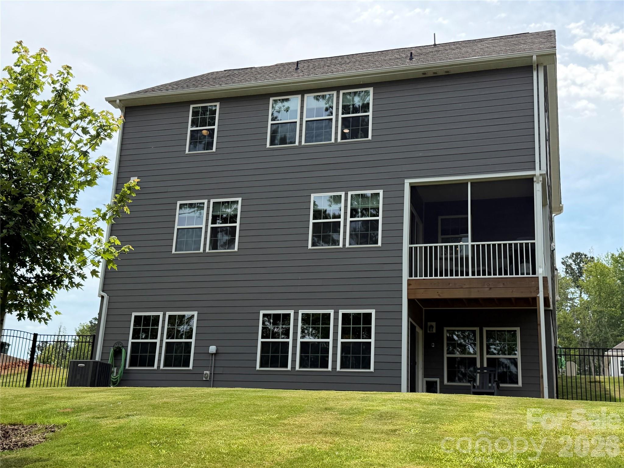 Falls Cove at Lake Norman - Residential