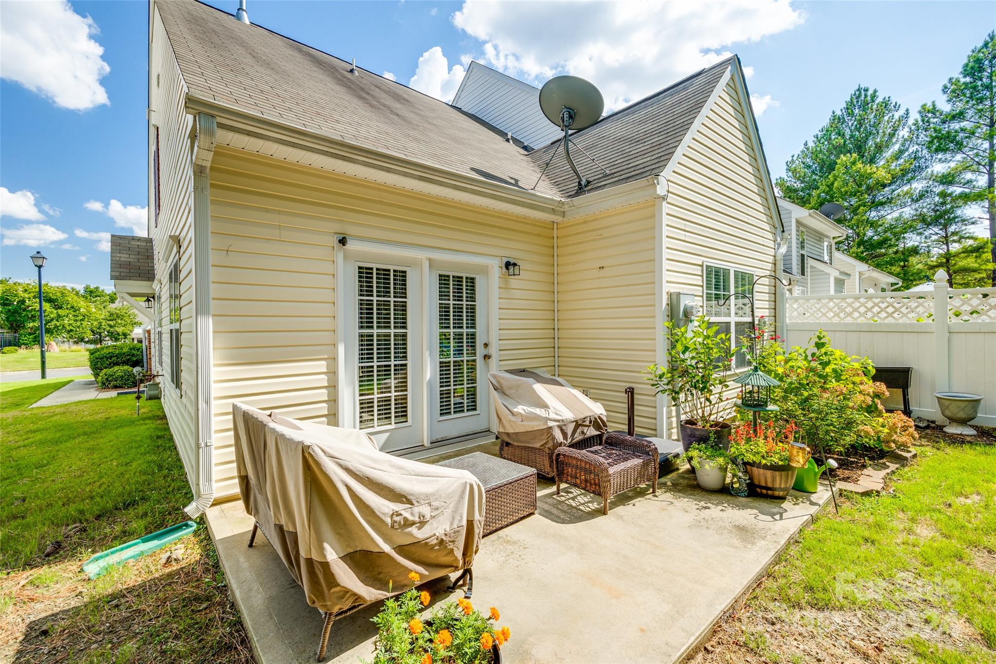 Lexington Commons - Residential