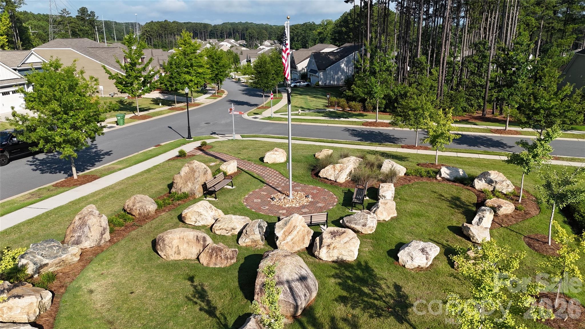 Imagery On Mtn Island - Residential