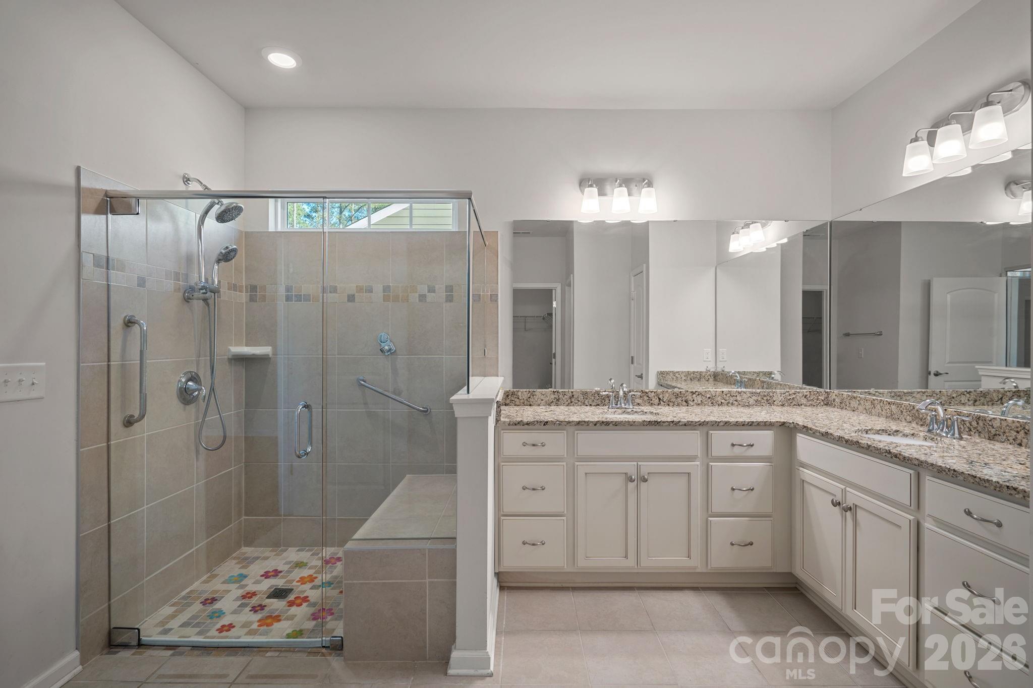 Imagery On Mtn Island - Residential