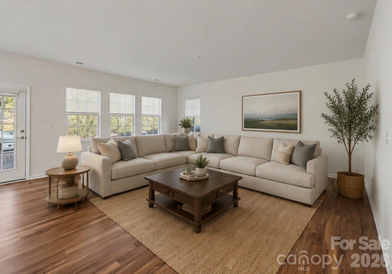 Imagery On Mtn Island - Residential