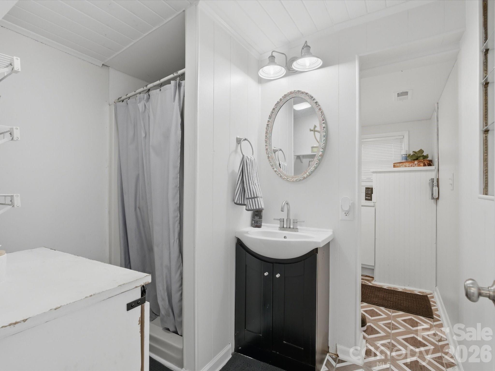 Tillery Beach - Residential