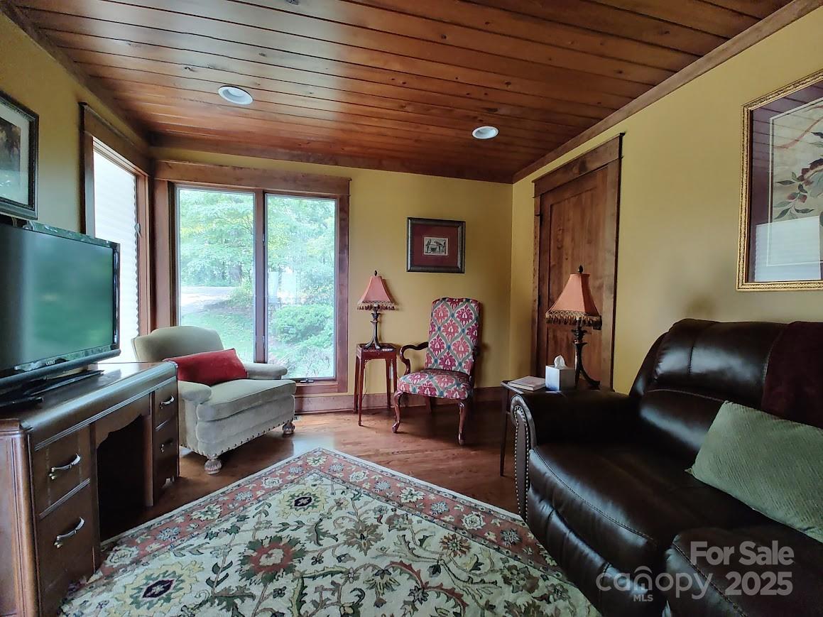 Melrose Mtn - Residential