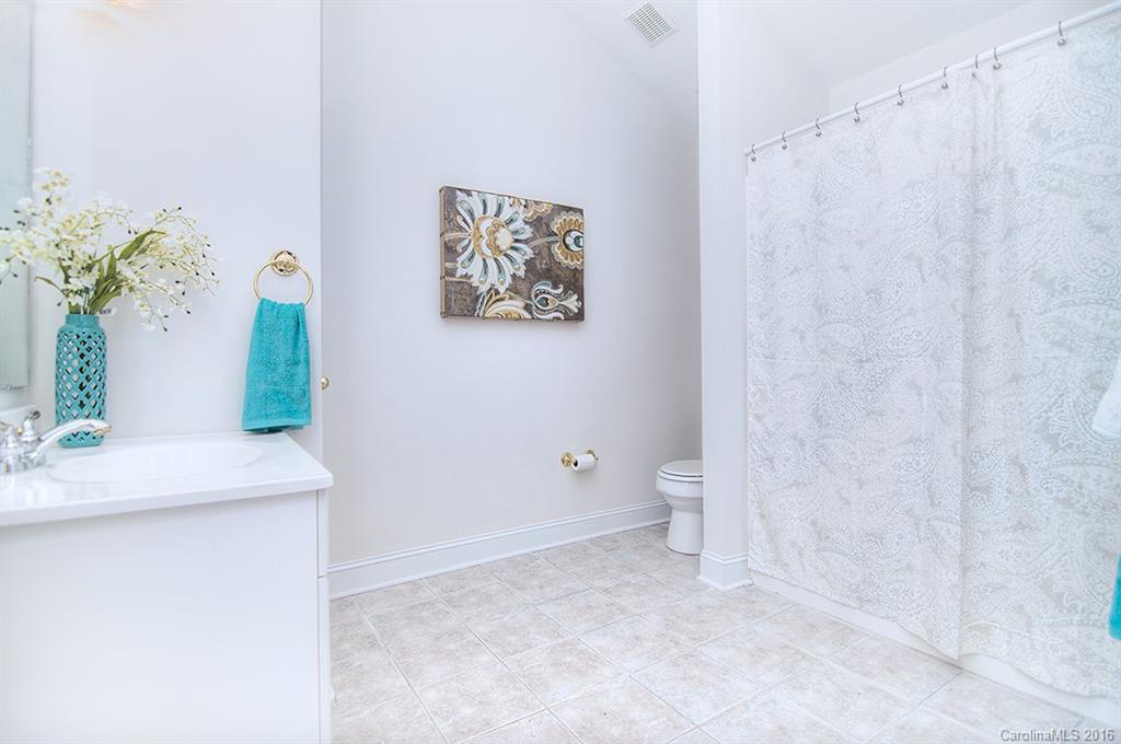 Tega Cay - Residential