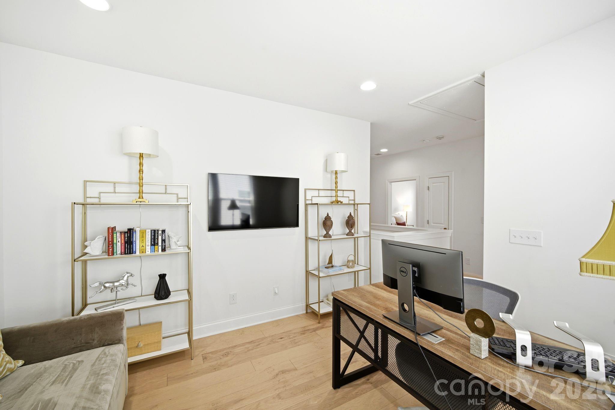Emery Woods - Residential