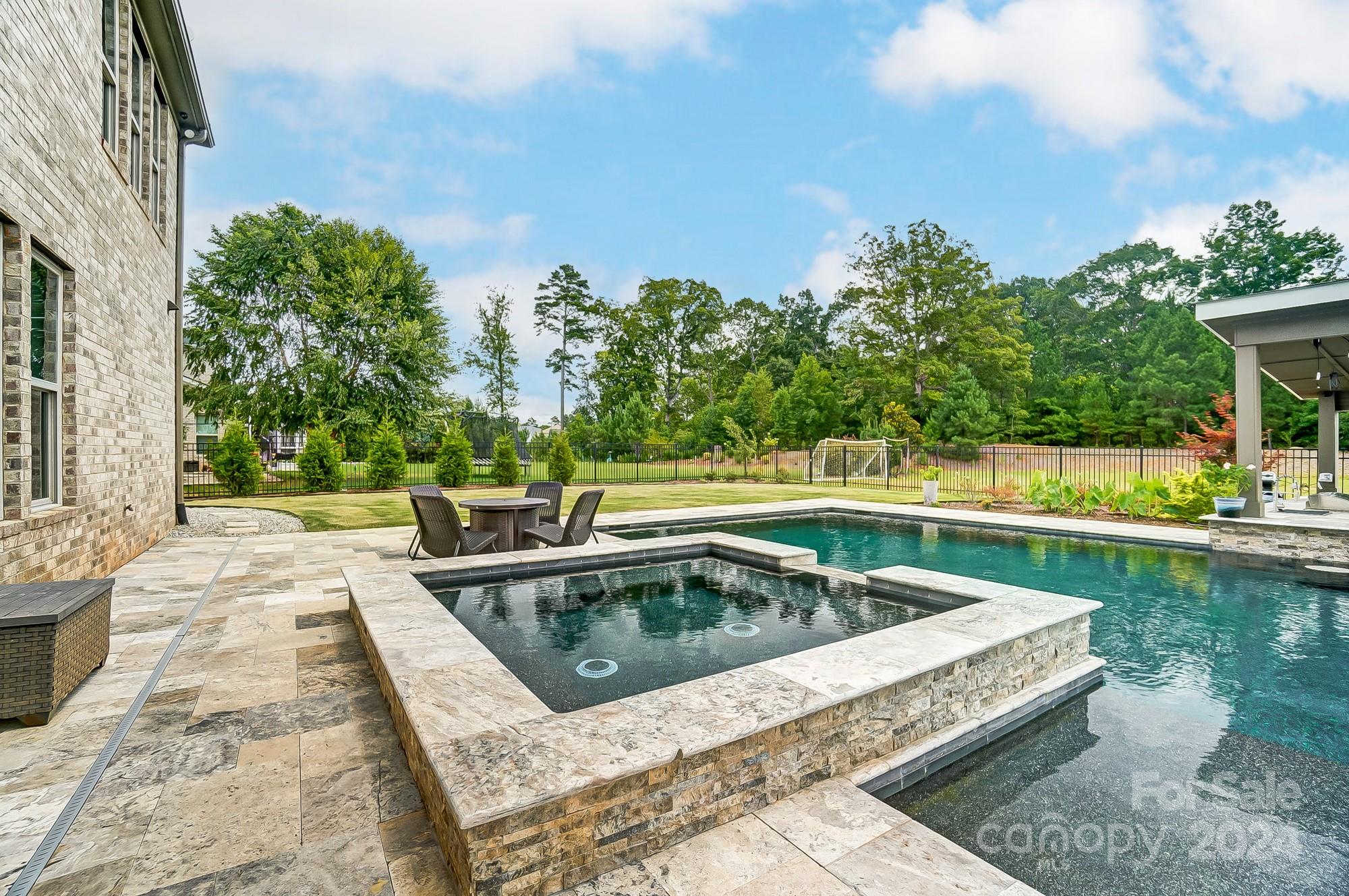 The Preserve At Riverchase - Residential