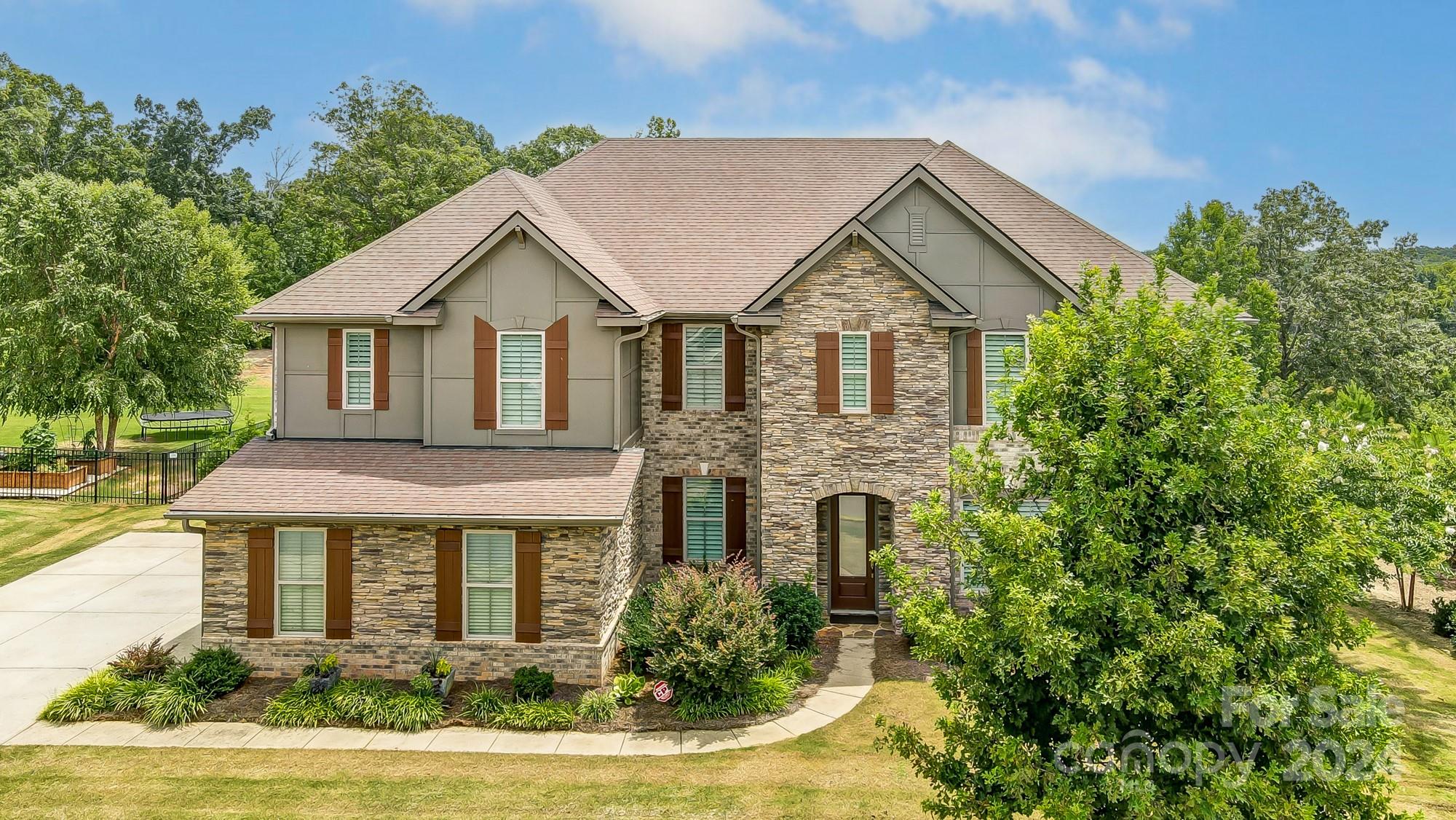 The Preserve At Riverchase - Residential