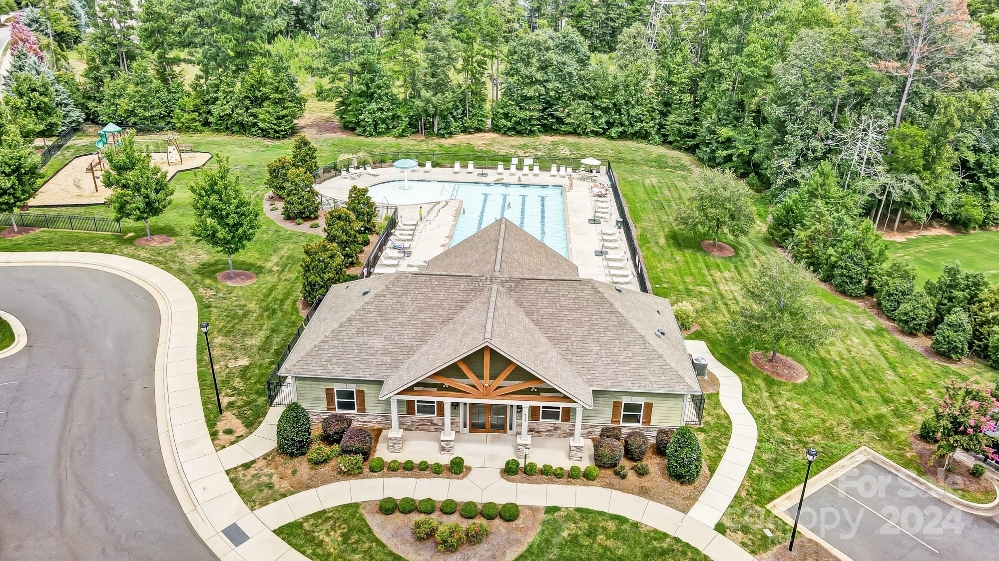 The Preserve At Riverchase - Residential