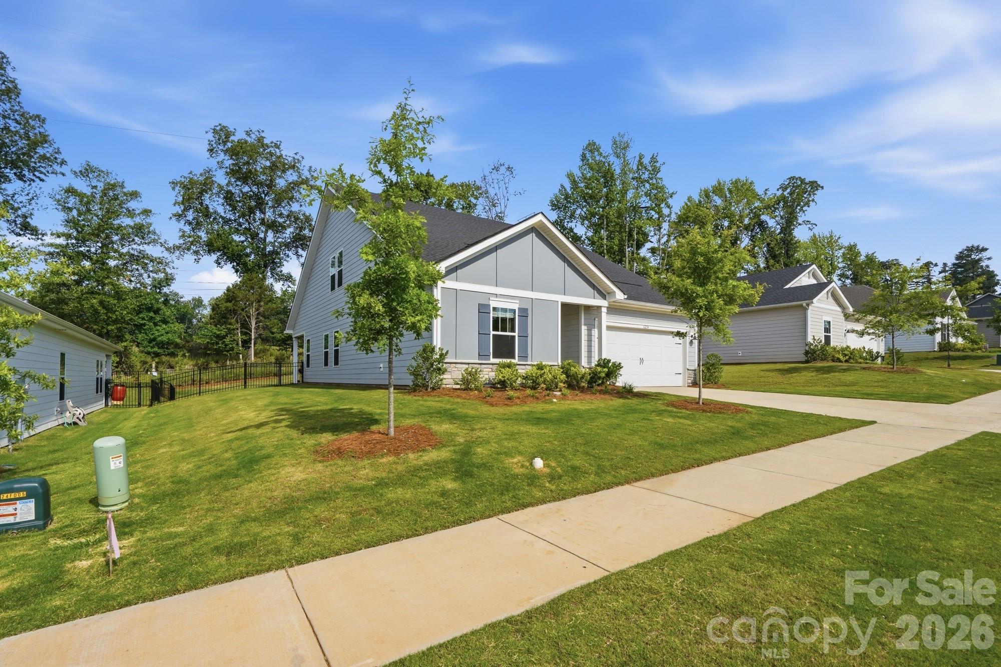 Solena at The Vineyards - Residential