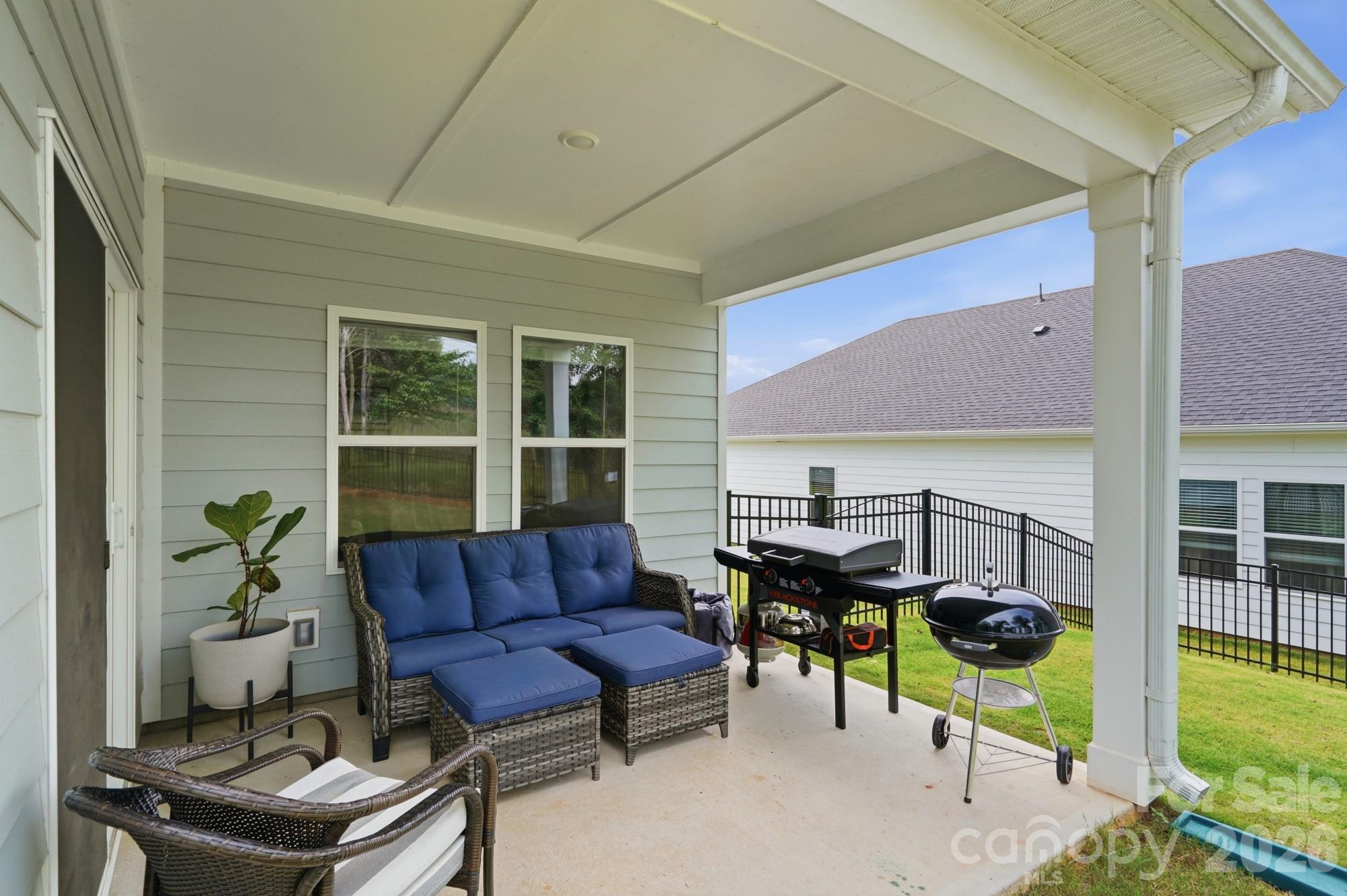 Solena at The Vineyards - Residential