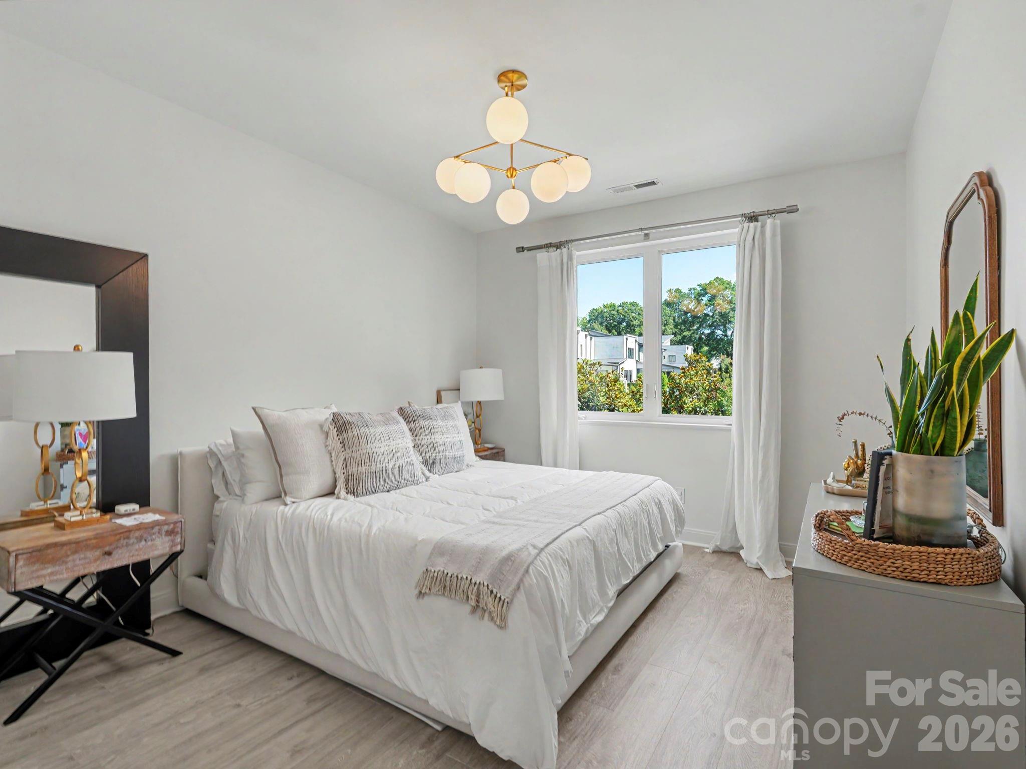 Oakhurst - Residential