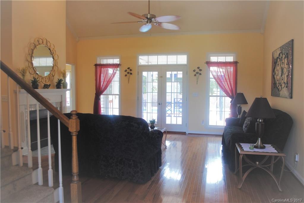 Stonebridge Crossing - Residential