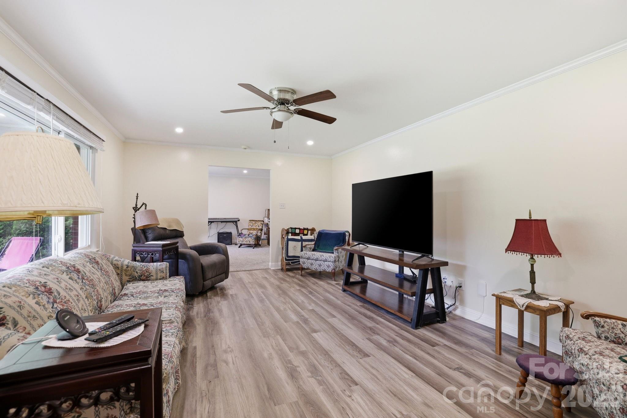 Pineland Hills - Residential