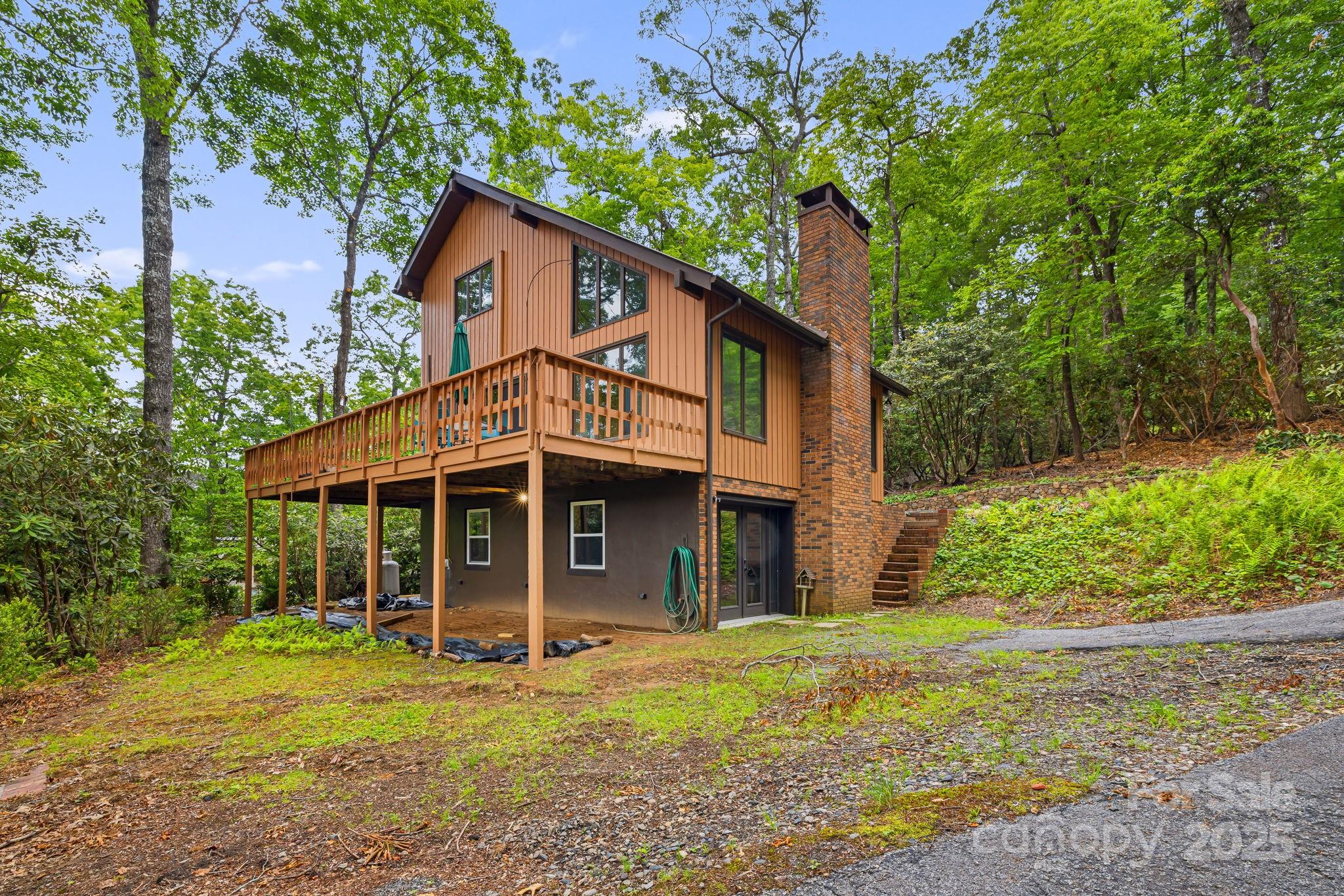 Mt. Mitchell Lands - Residential
