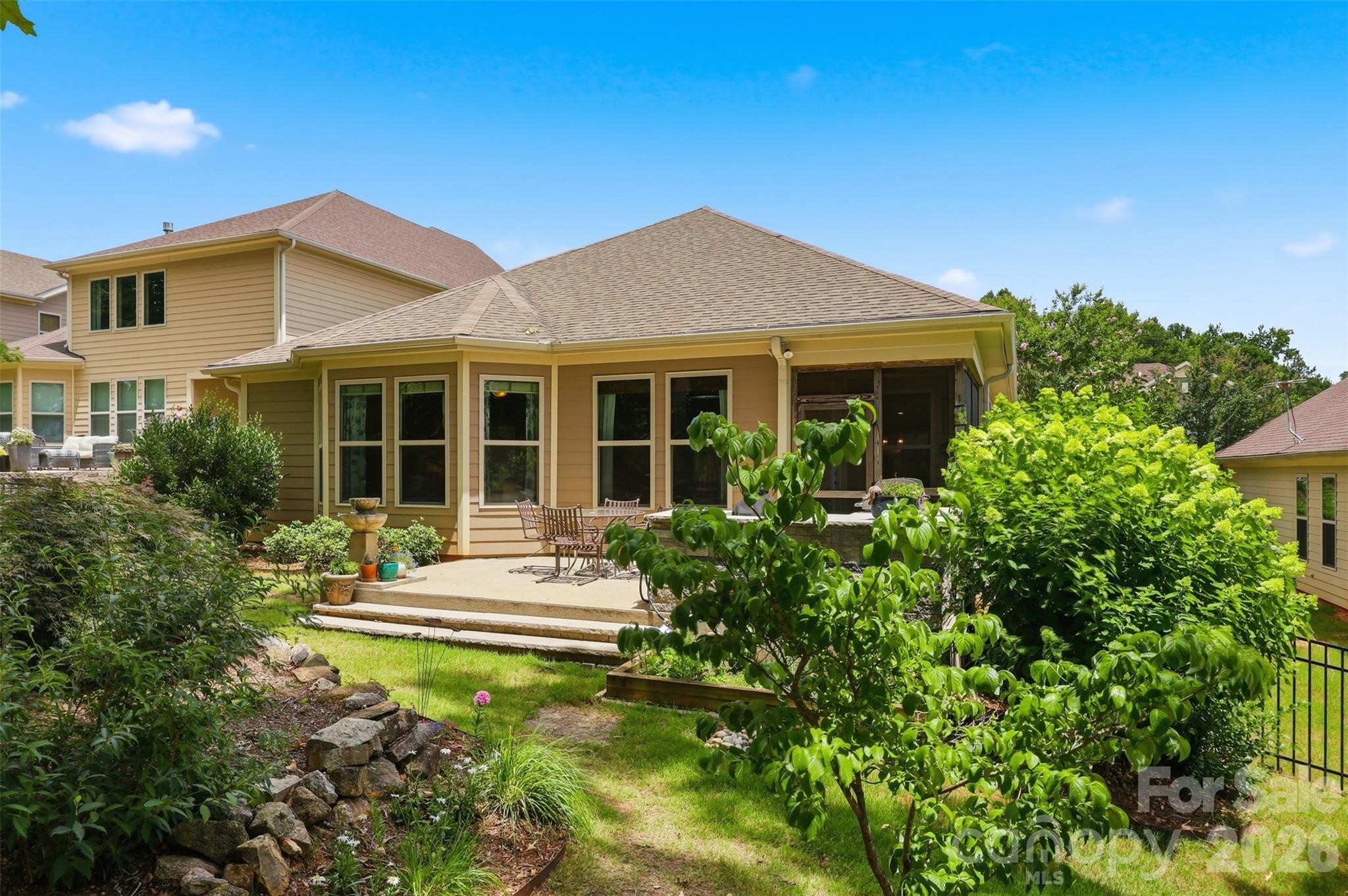 The Preserve At Riverchase - Residential