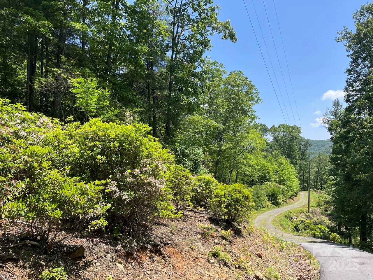 Highland Falls - Land