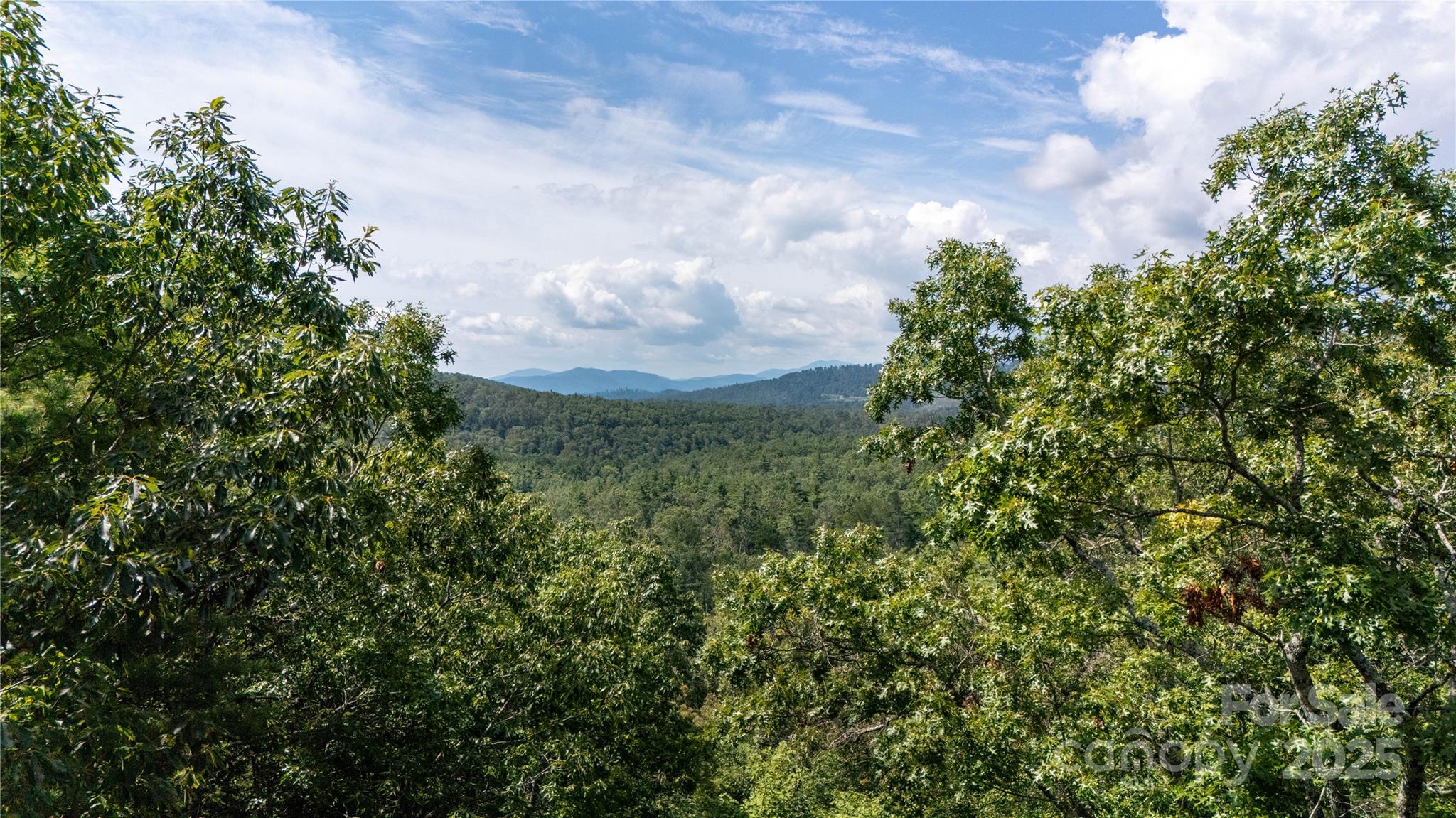 Highland Falls - Land