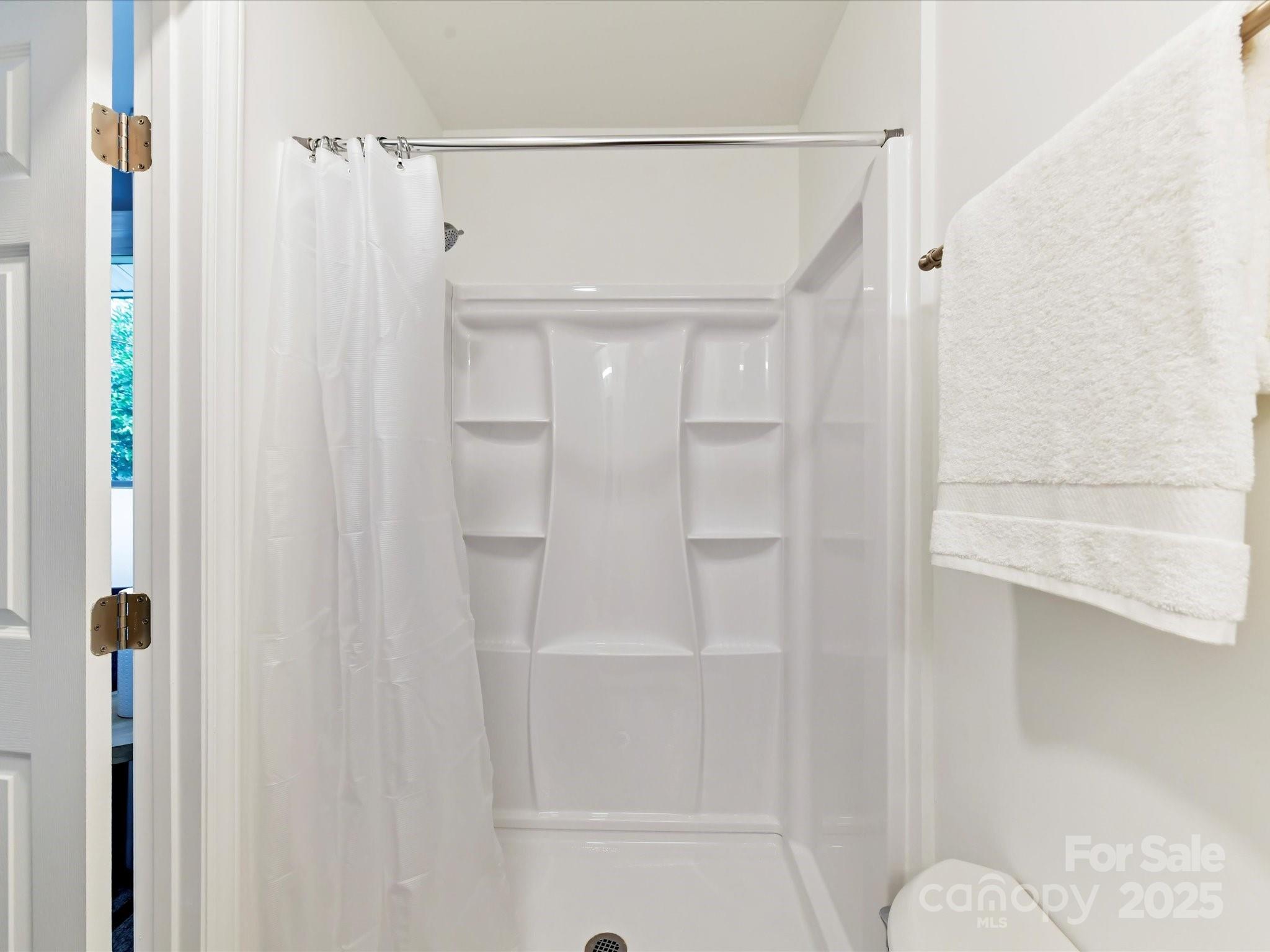 Wandawood Acres - Residential
