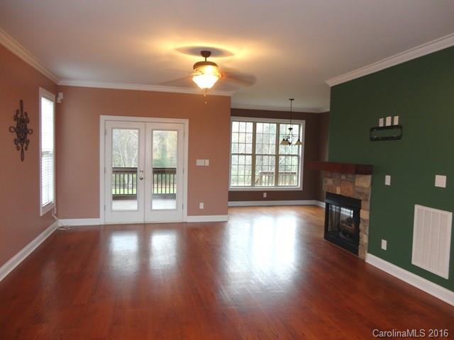 Shepherds Bluff - Residential Lease