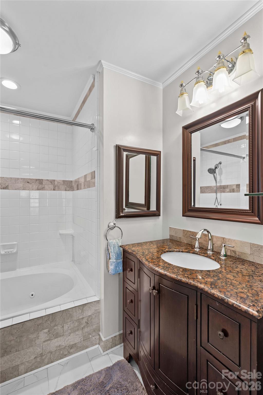Vineyard Point - Residential