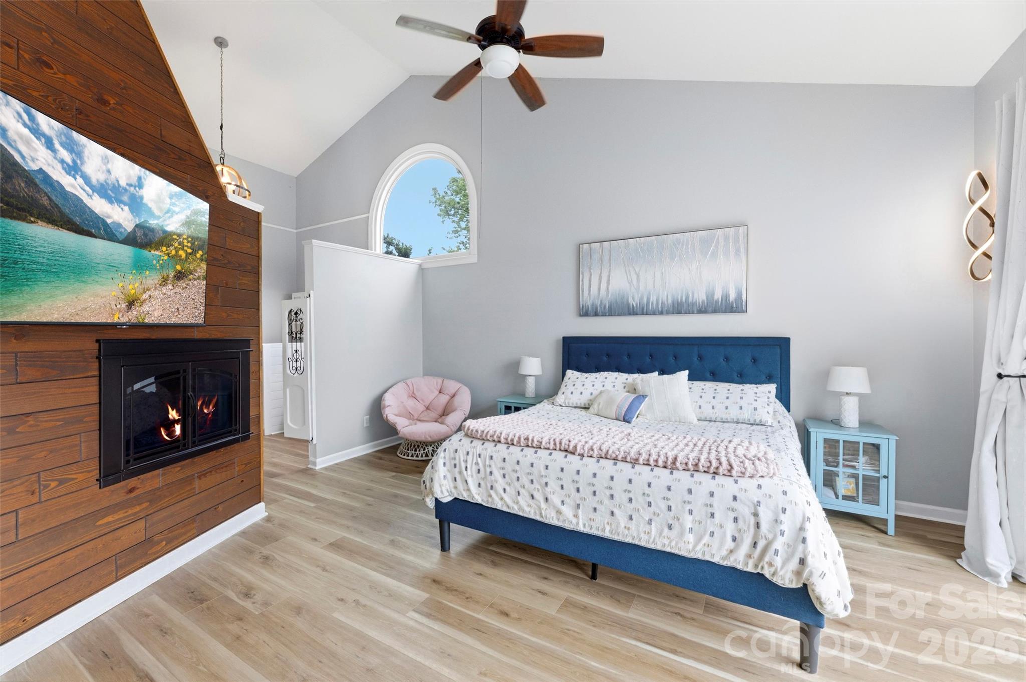 Silver Lakes - Residential