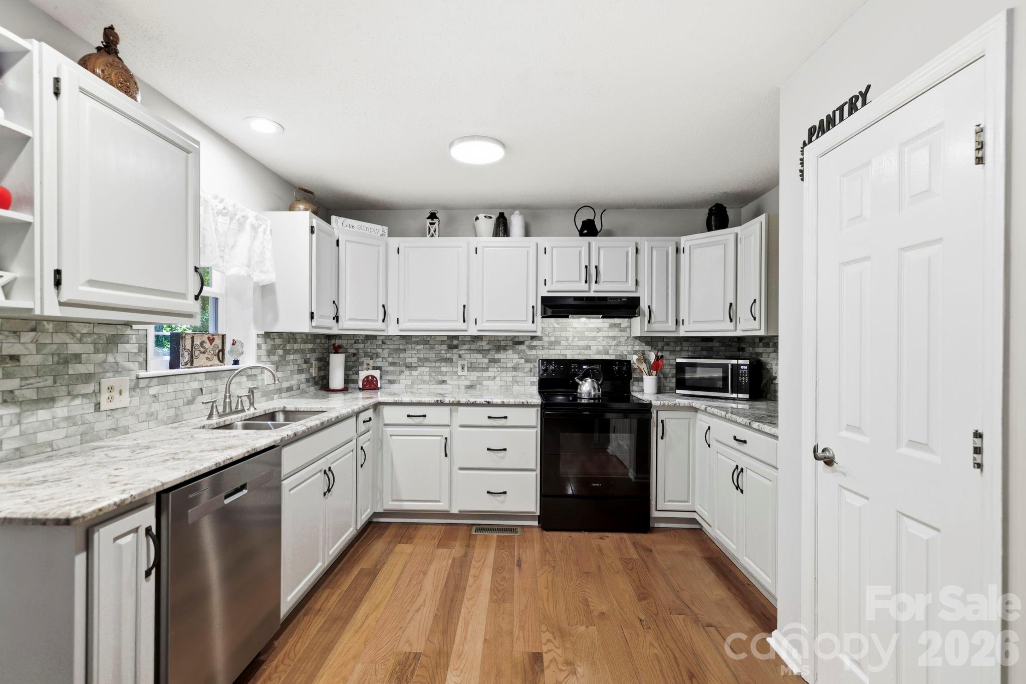 Cinnamon Woods - Residential