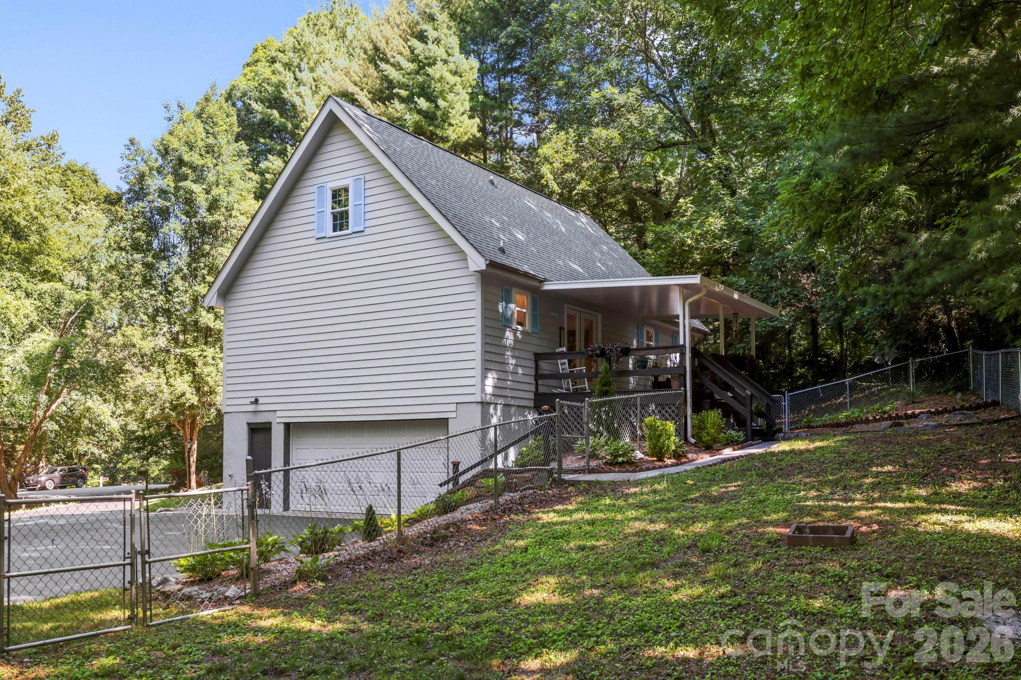 Cinnamon Woods - Residential