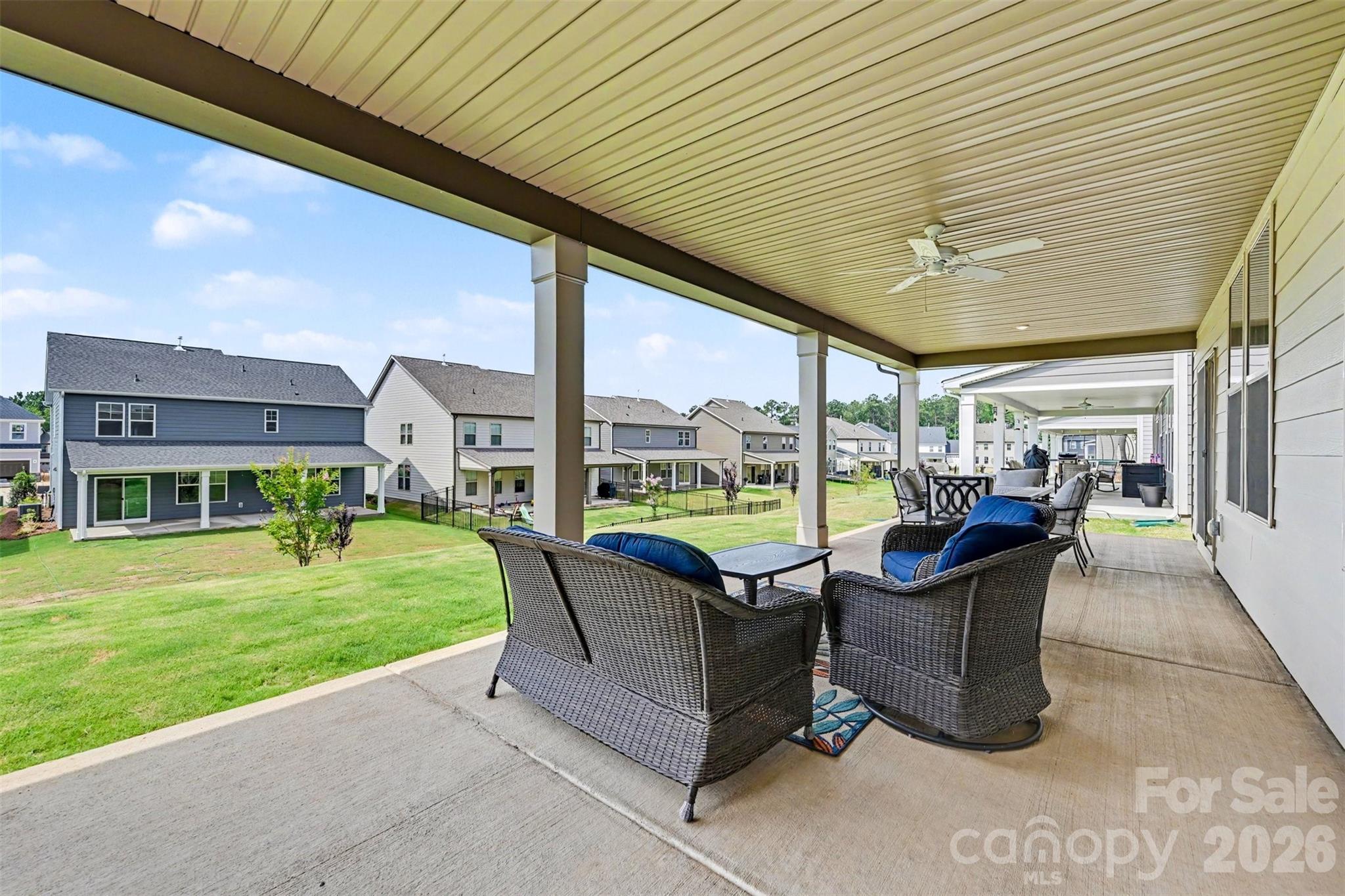 Lakeside Glen - Residential