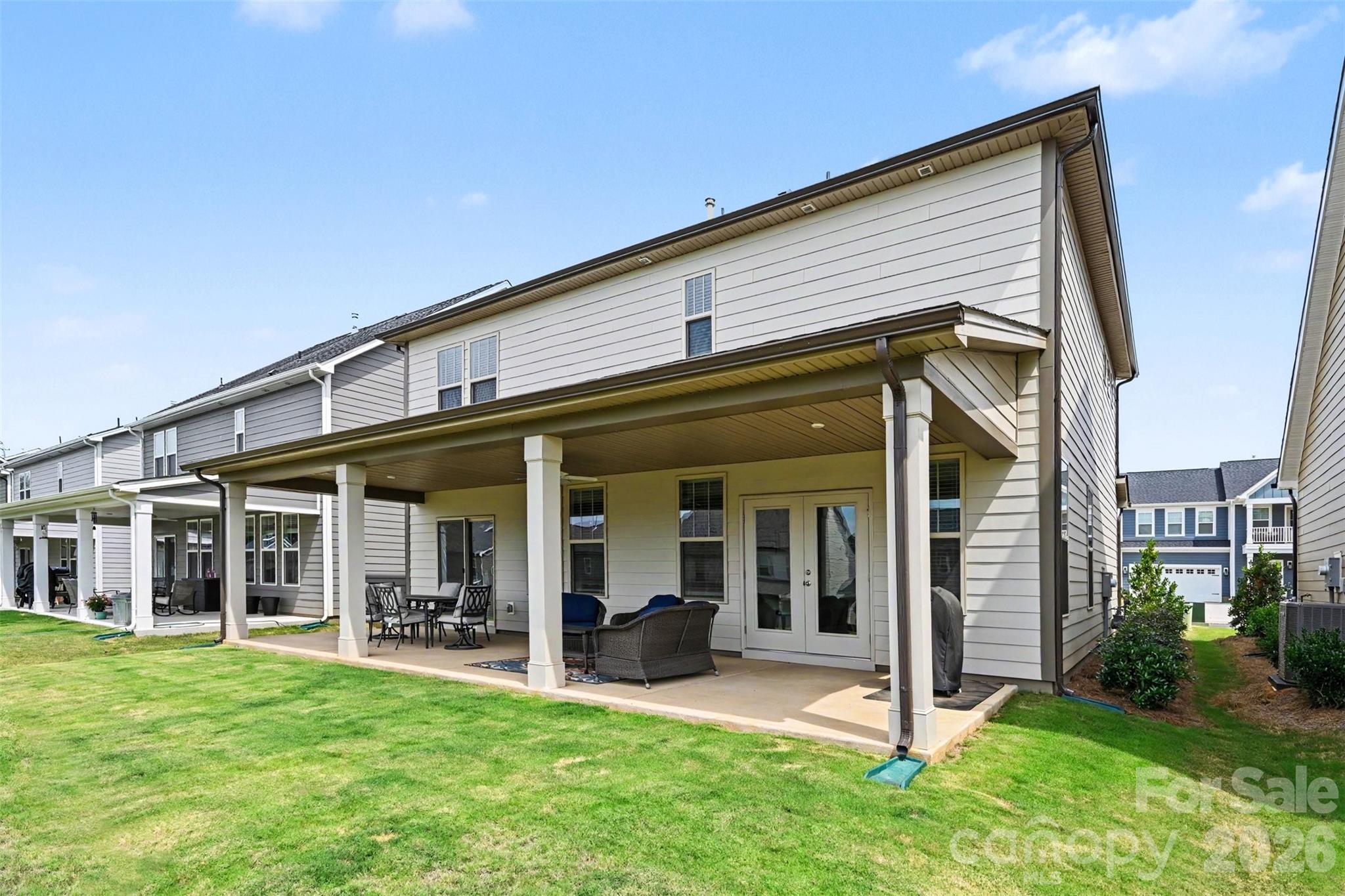 Lakeside Glen - Residential