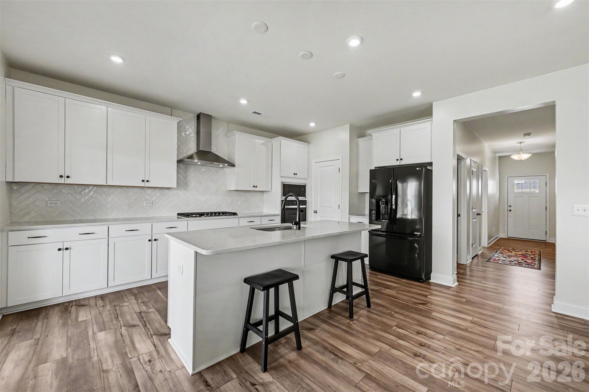 Lakeside Glen - Residential