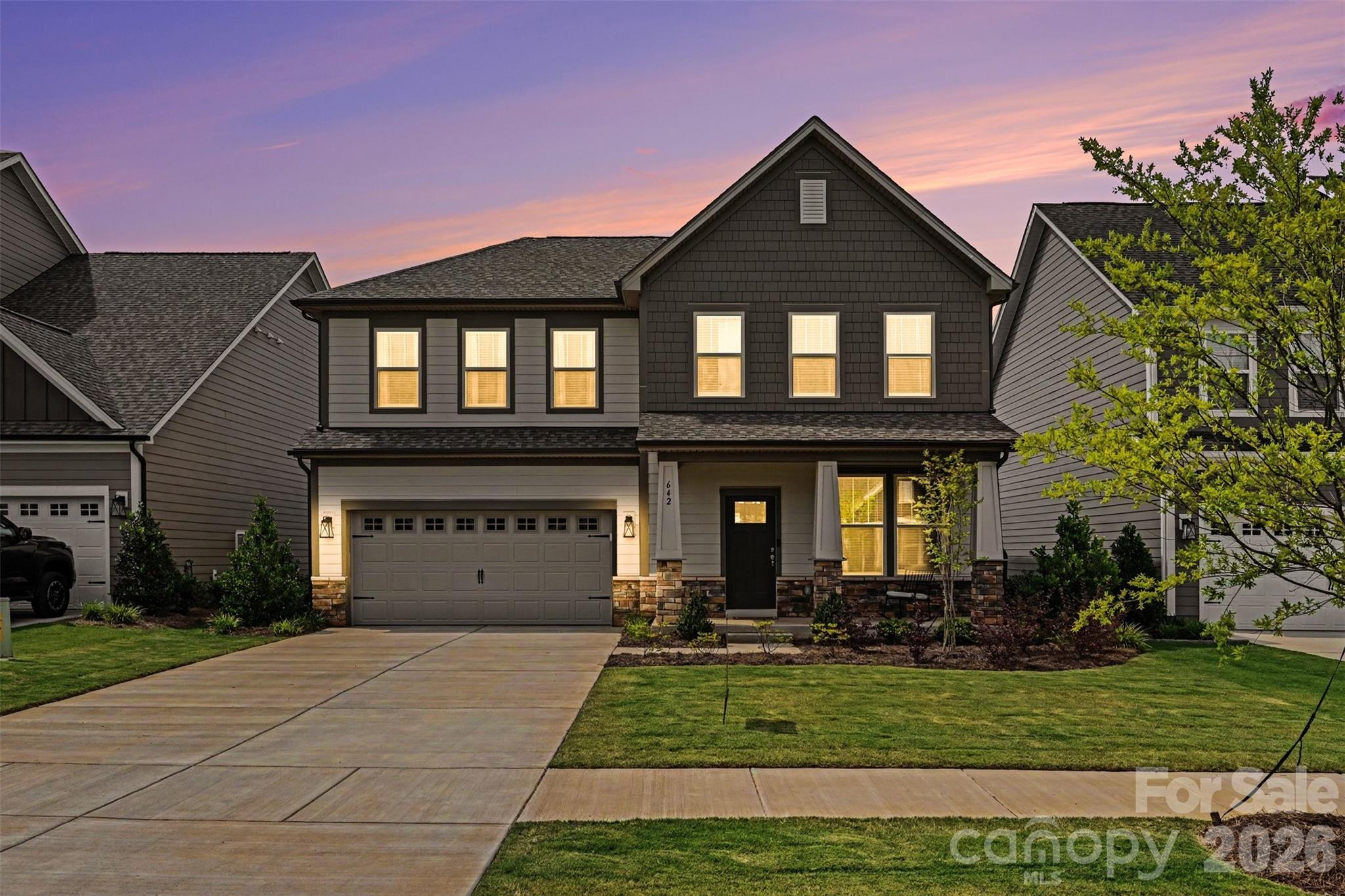Lakeside Glen - Residential