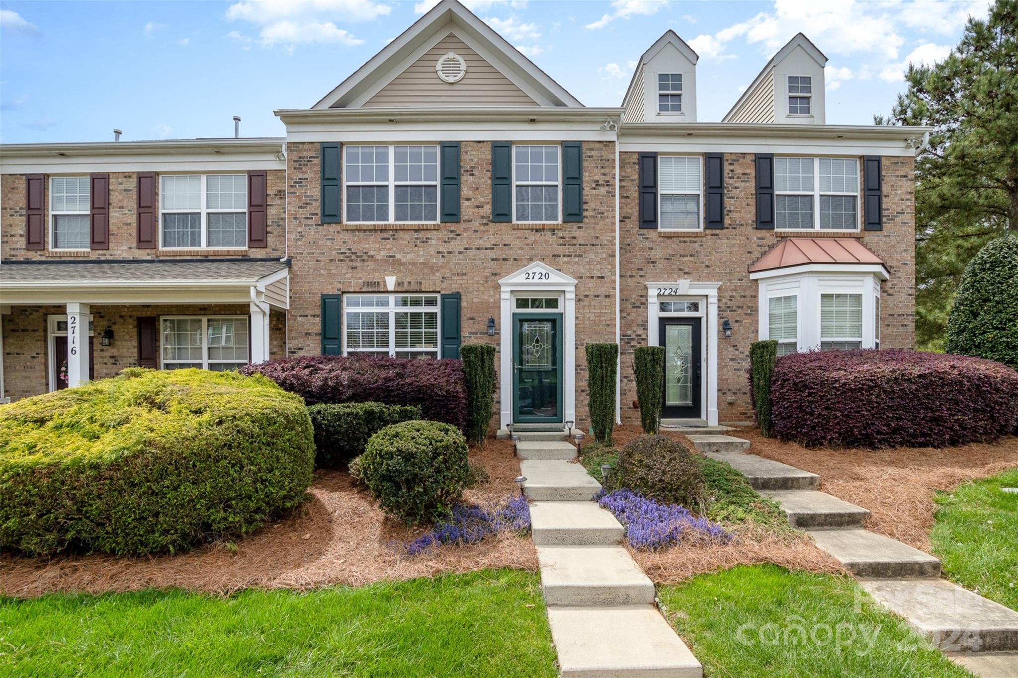 Almond Glen - Residential