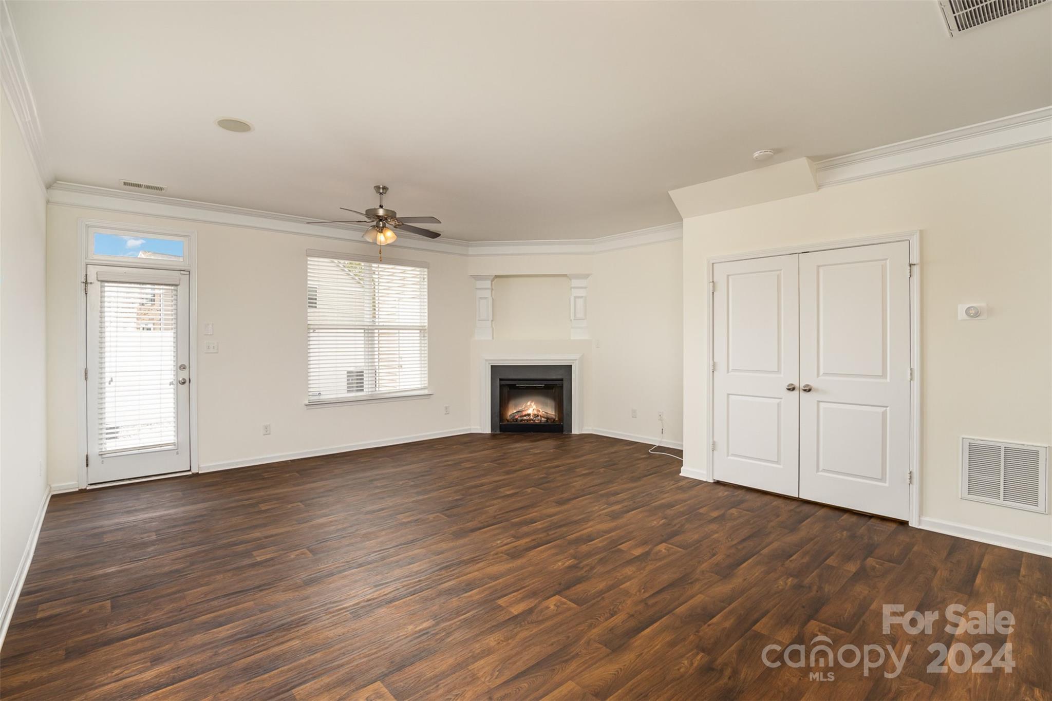 Almond Glen - Residential