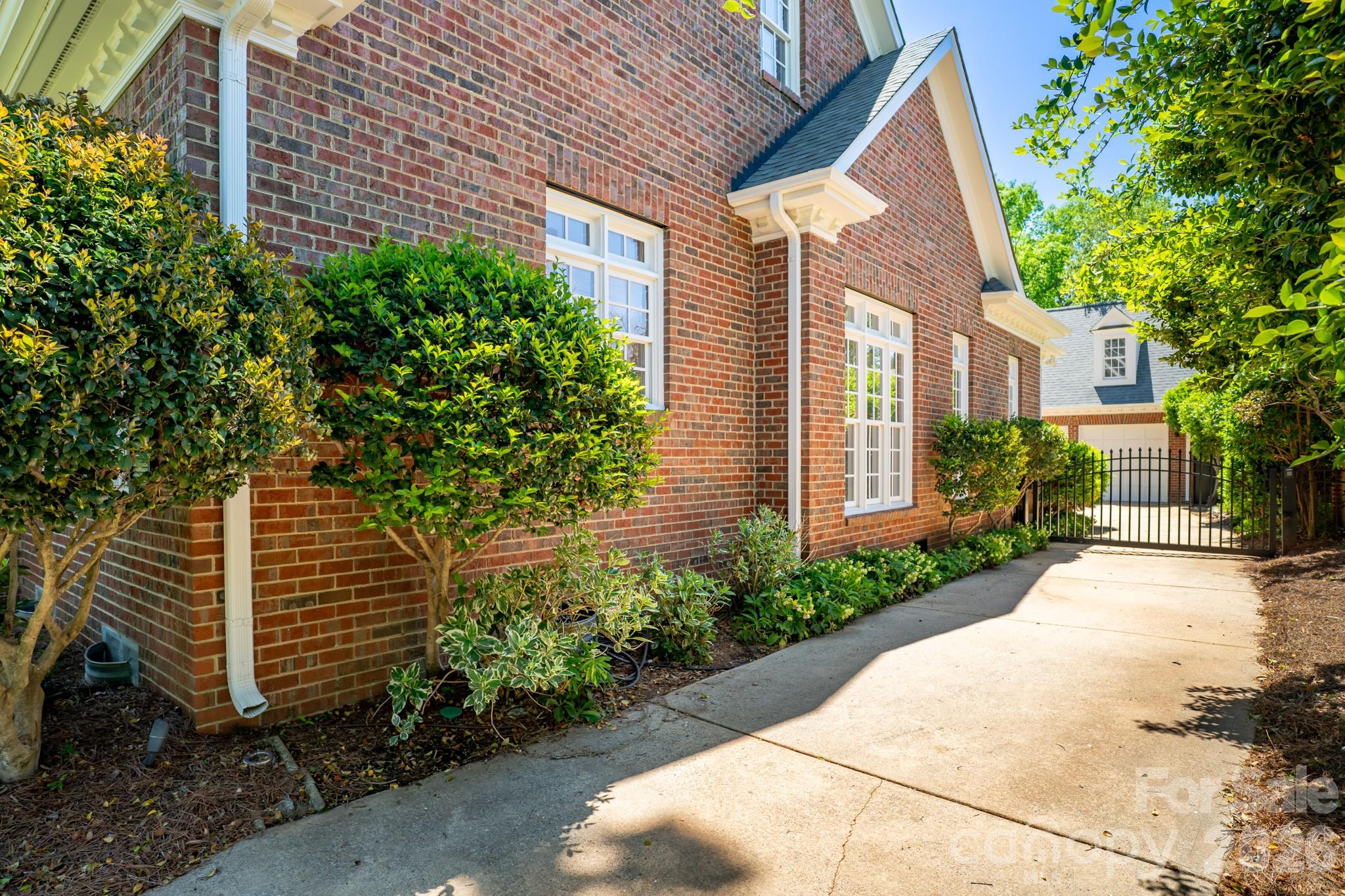 Myers Park - Residential