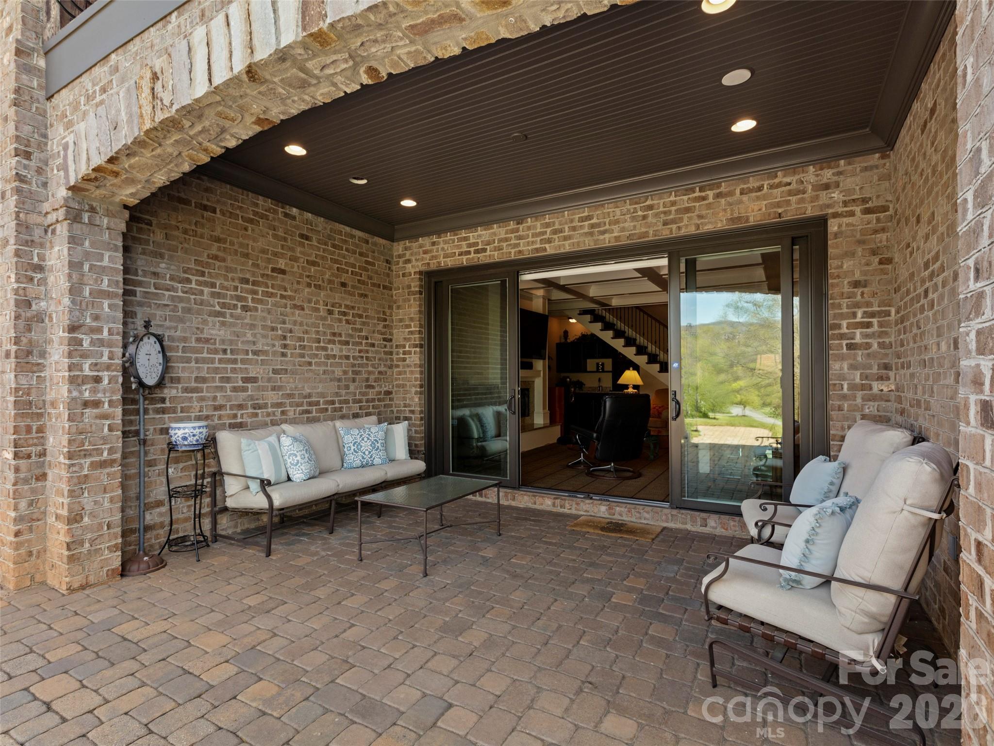 The Cliffs at Walnut Cove - Residential